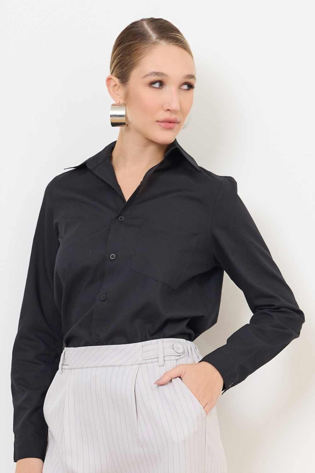 Camisa Vanibele Tricoline Preta