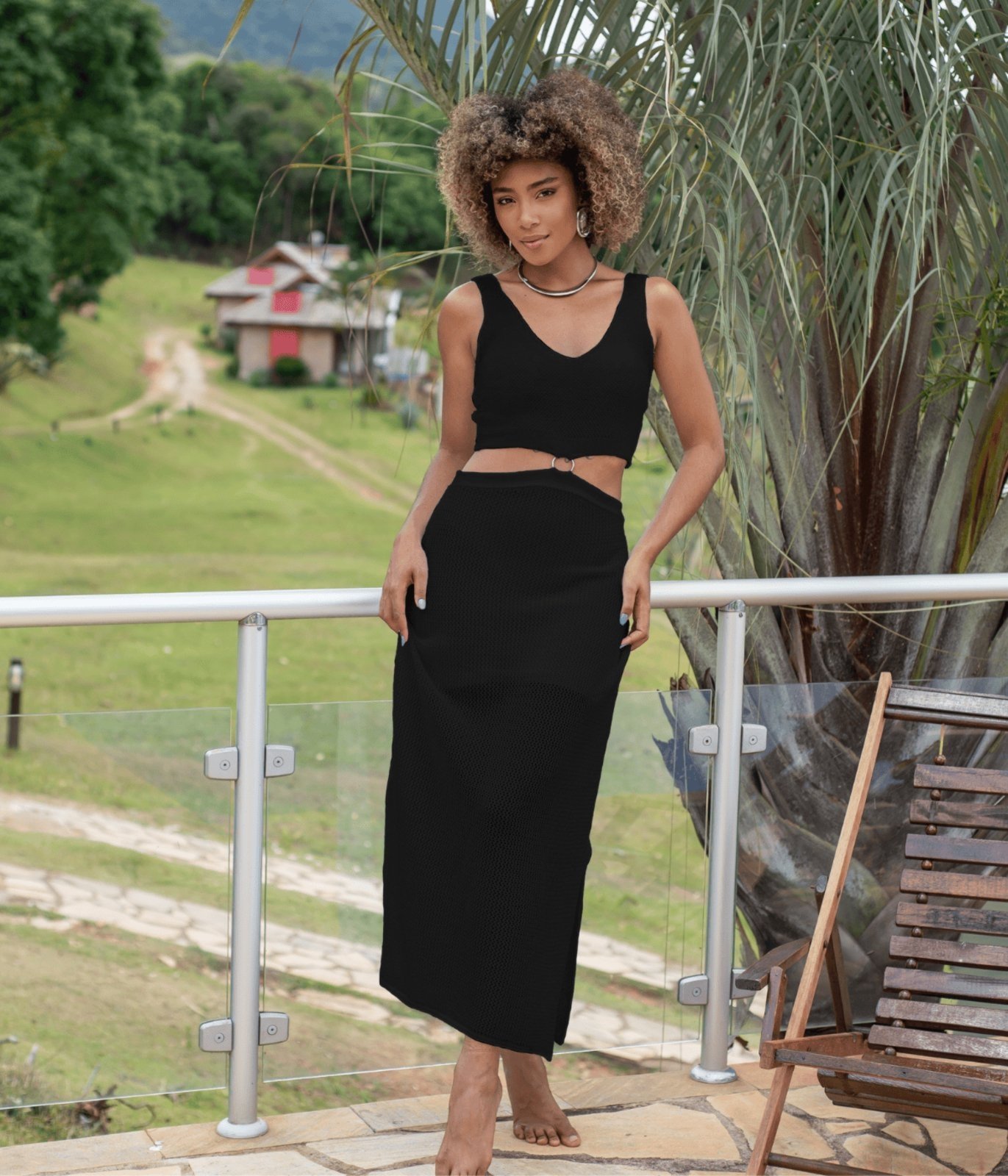 Vestido Cherry Line Tricot Longo Alça Abertura Cintura Fenda Textura Preto