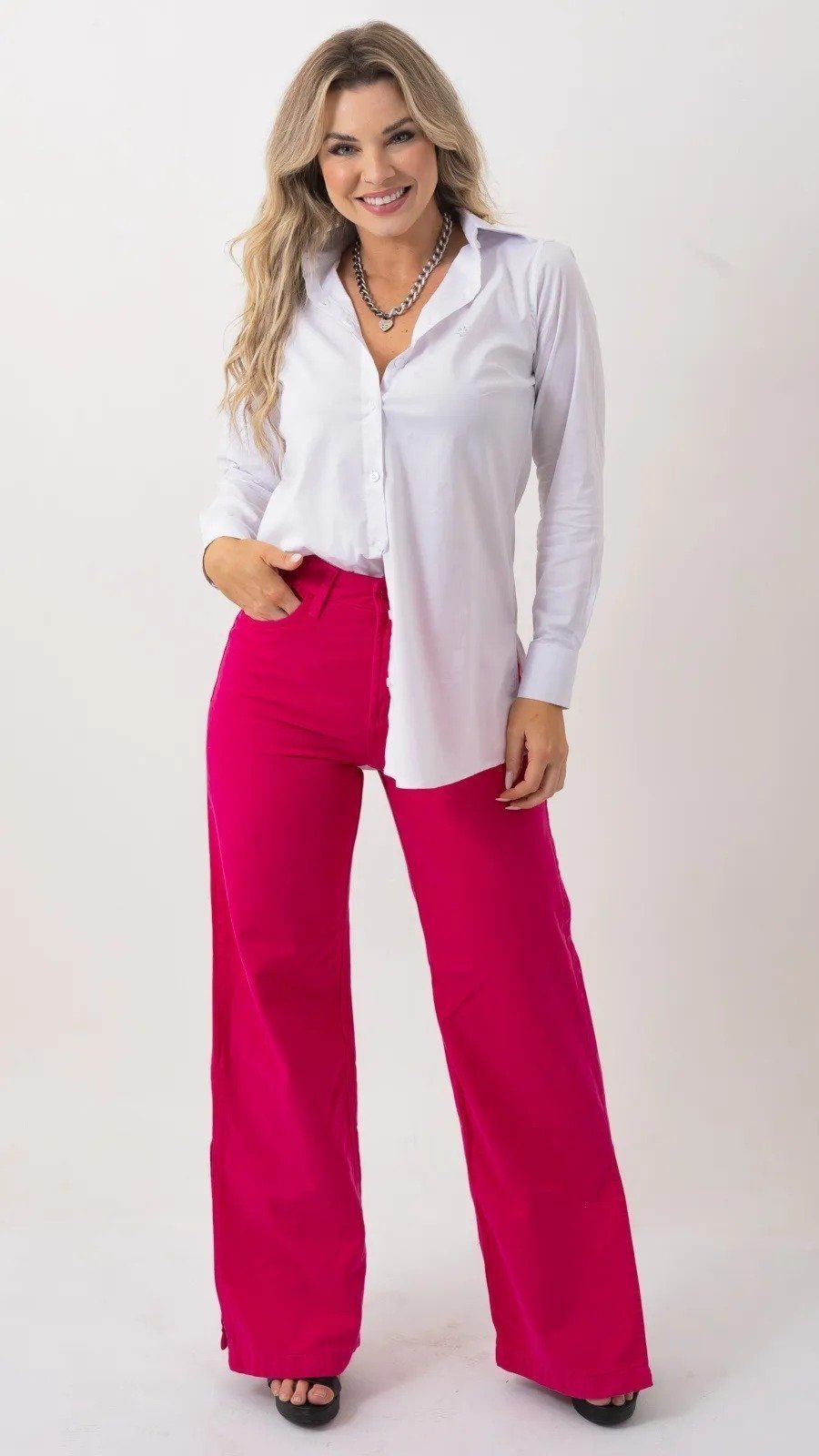 Camisete Social Feminina Olimpo com Elastano Alongada Branca