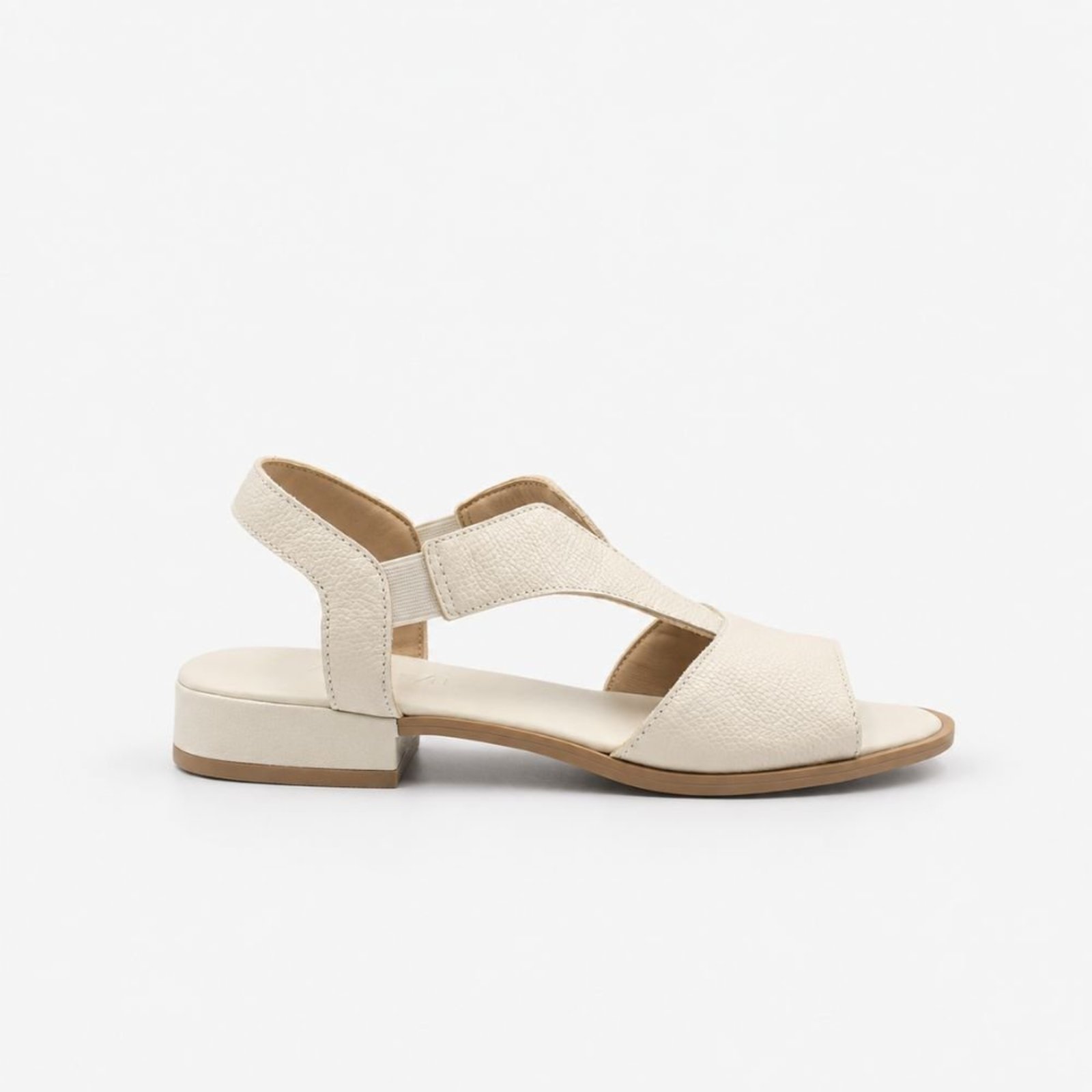 Sandália Zatta Couro Salto Bloco Baixo Luzia Off White