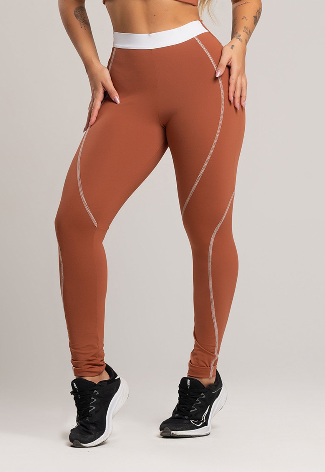 Vista 3 Calça Legging Academia MVB Modas com Elástico Cintura Alta Feminina Poliamida Mousse marrom Mvb Modas marrom