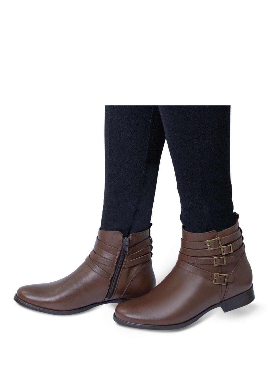 Bota feminina Flor d´couro cano curto couro Tamarindo