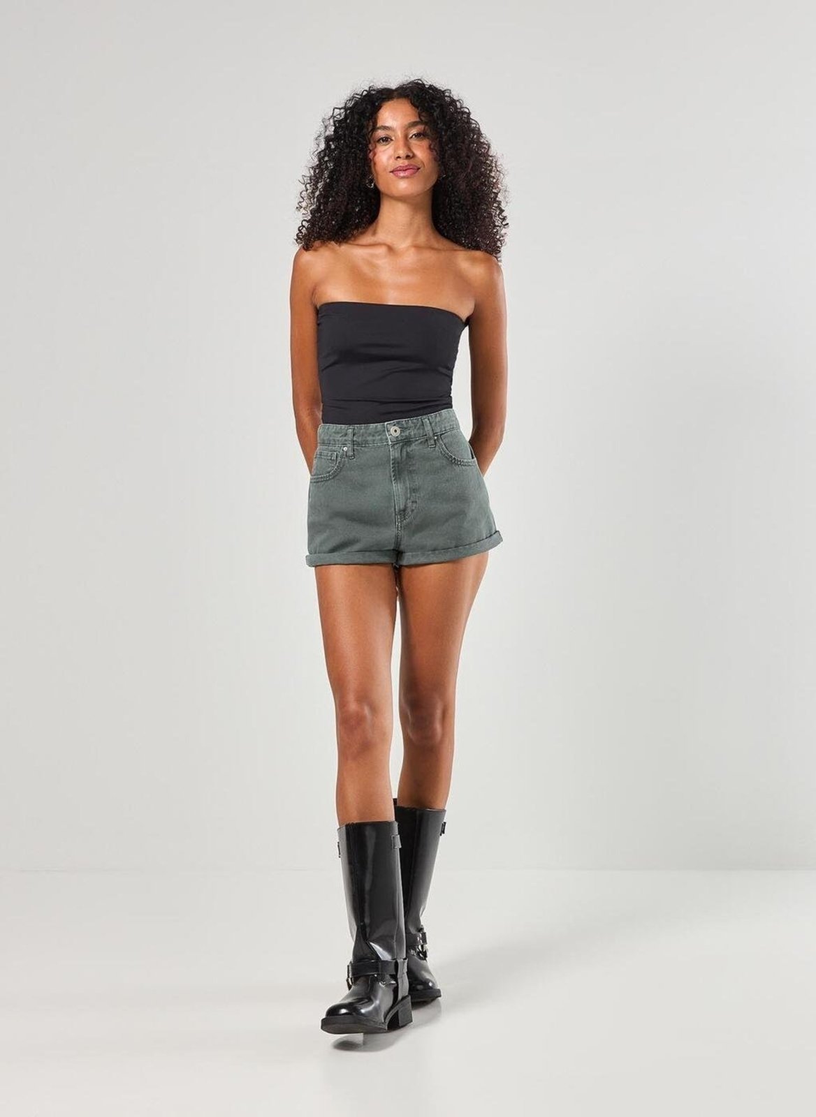 Short Mom Em Sarja Com Elástico