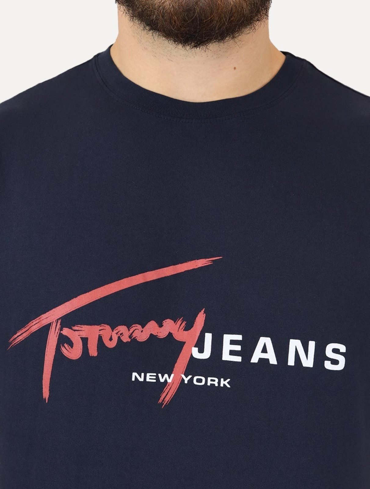 Vista 3 Camiseta Tommy Jeans Signature NY Center azul marinho Tommy Jeans azul marinho