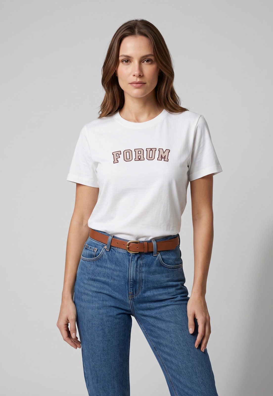 Camiseta Feminina Forum Logo Branca