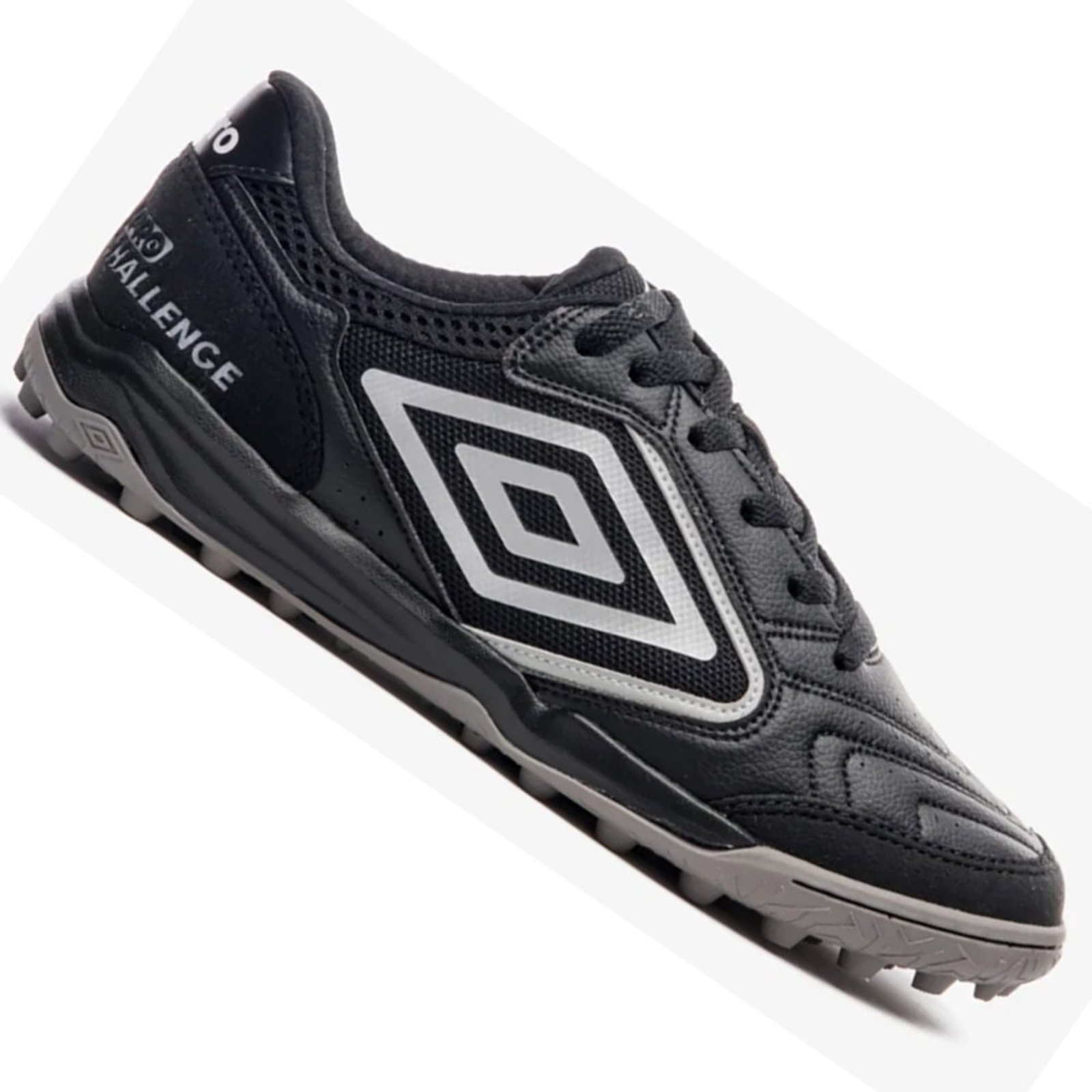 Chuteira Society Umbro Pro Challenge Uptake Masculina