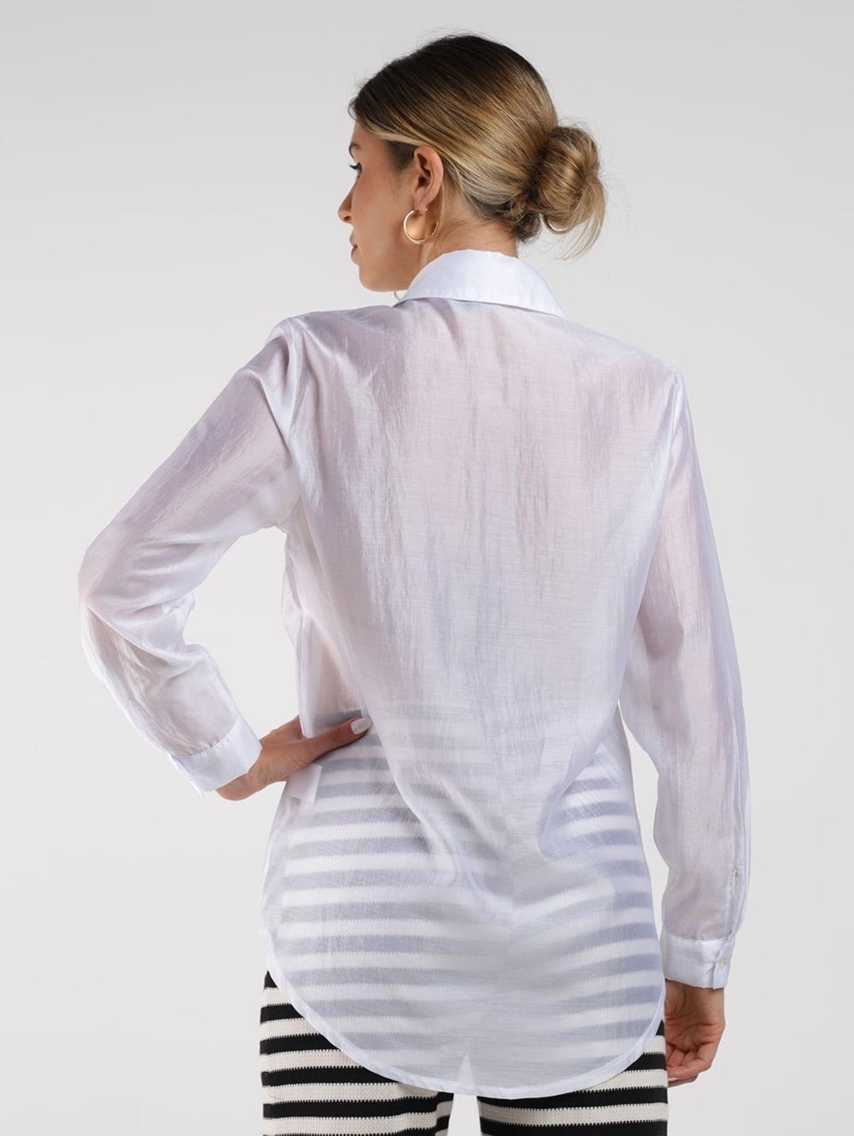 Vista 3 Camisa Transparência Martingale Feminina BRANCO Autentique unico Autentique unico