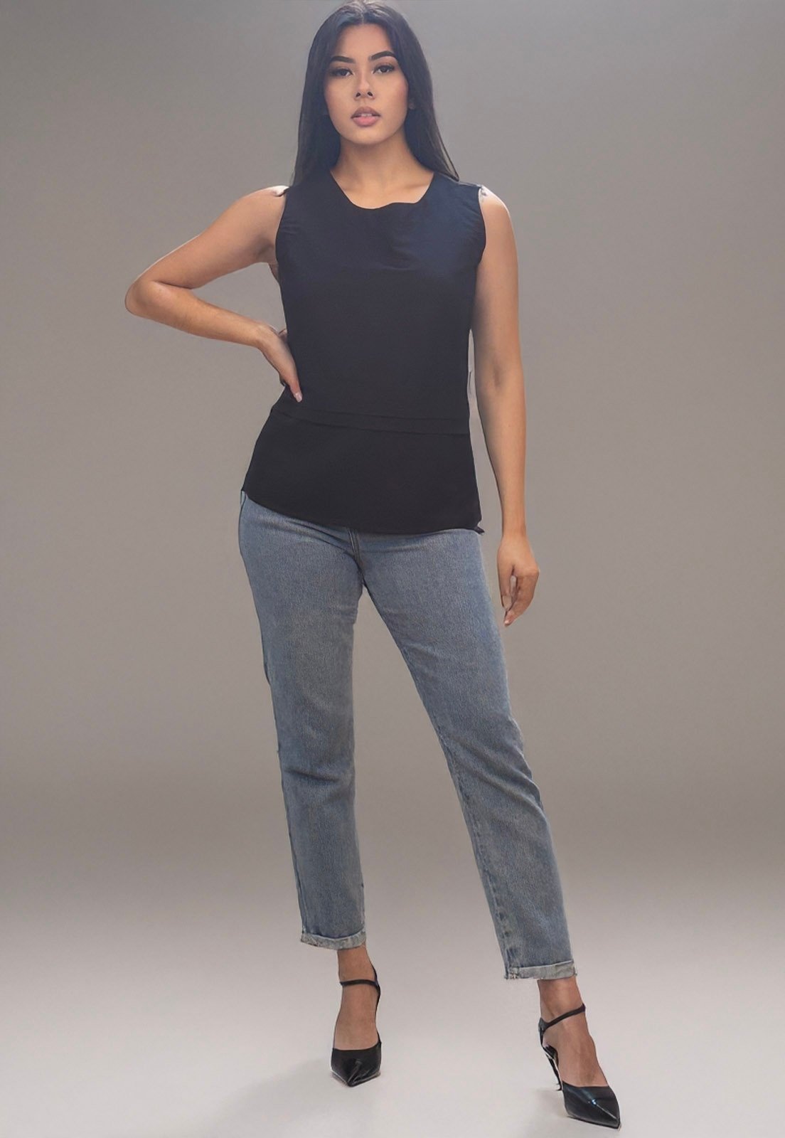Blusa Amazonia Vital Regata Viscose com Linho Babado na Cintura Raffa Preta