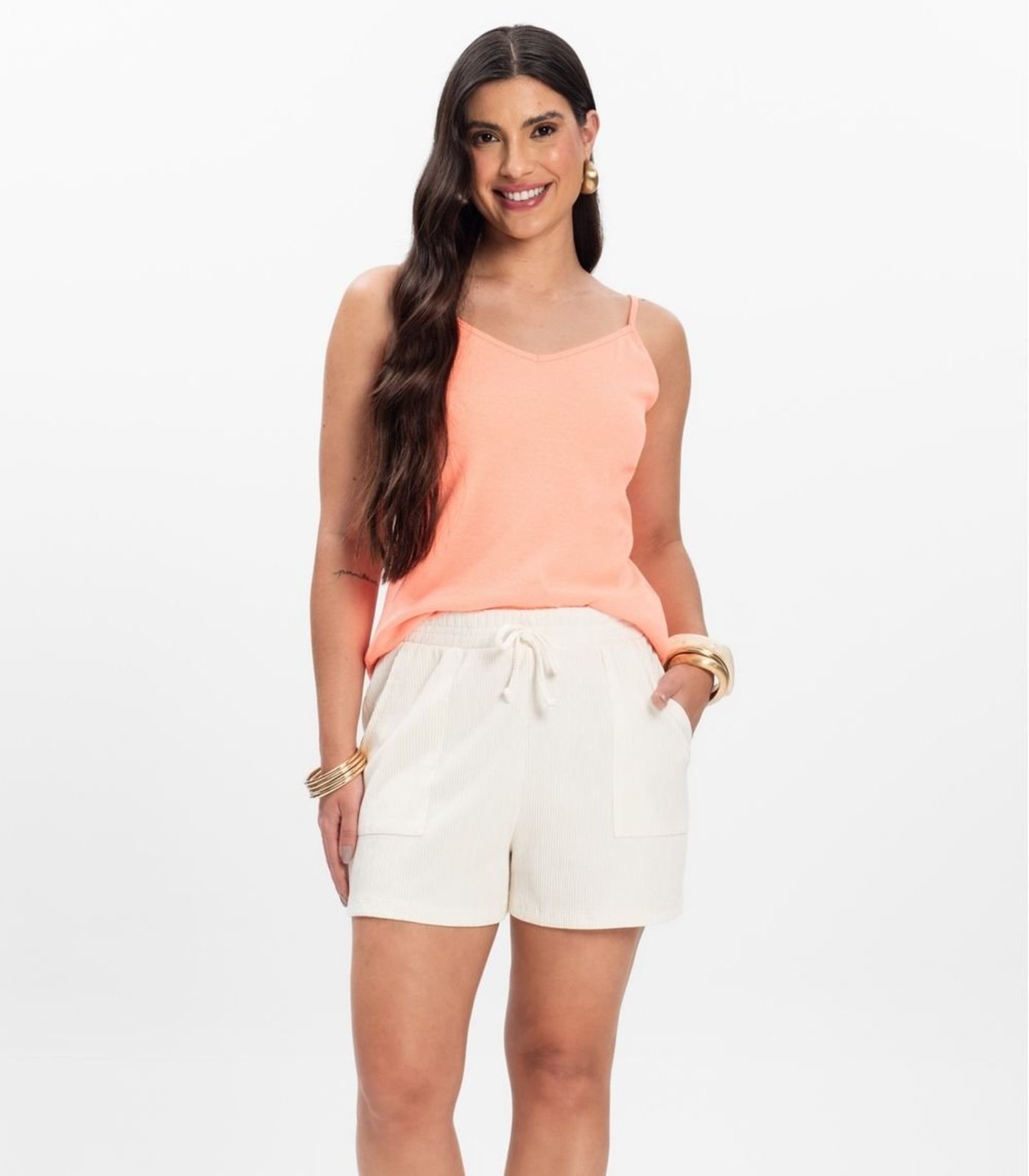Shorts Feminino Infinita Cor Bege