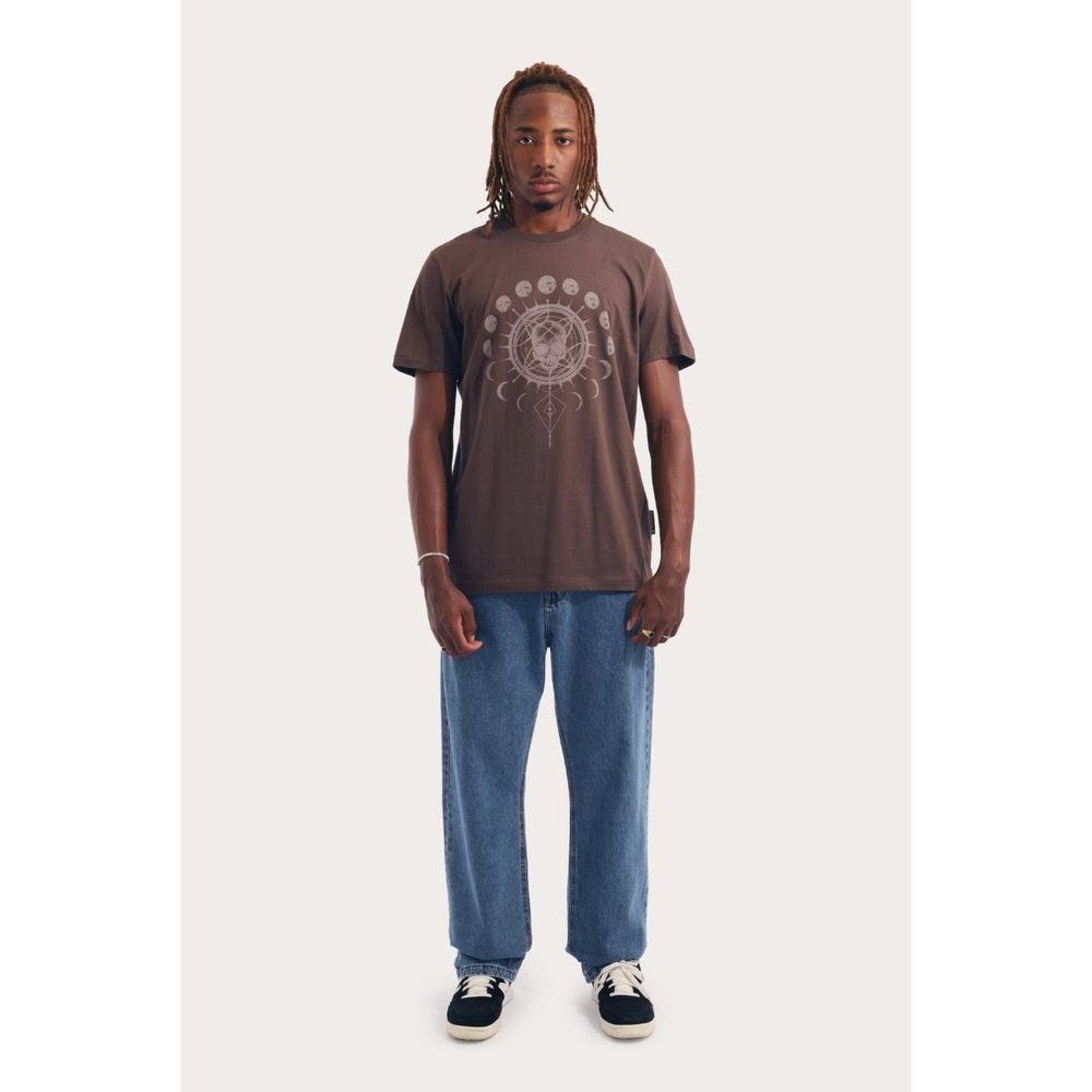 T-Shirt Regular M/C Moon Marrom Ruina