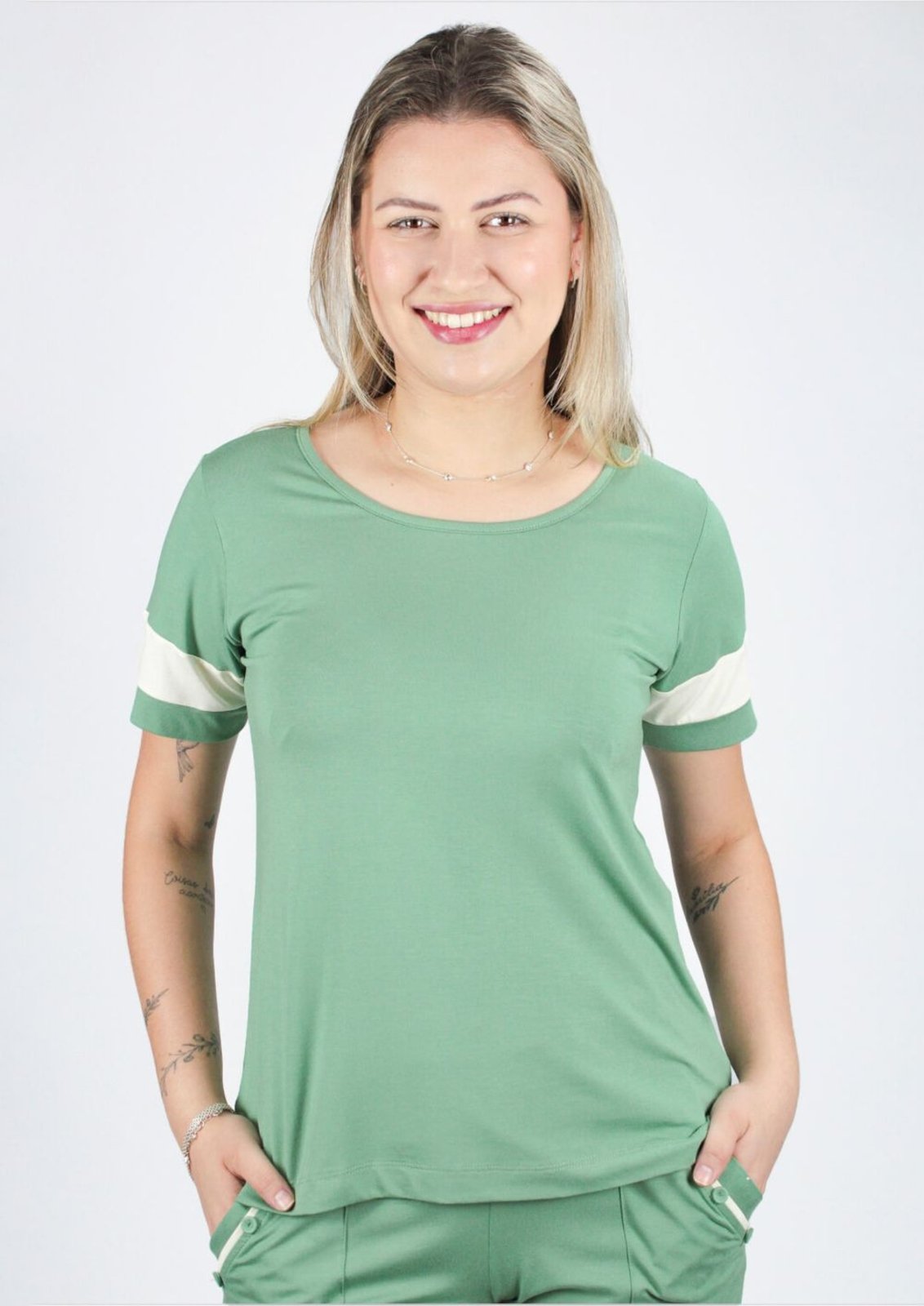 Blusa Pau a Pique Manga Curta Bicolor Verde VERDE – M Pau a Pique