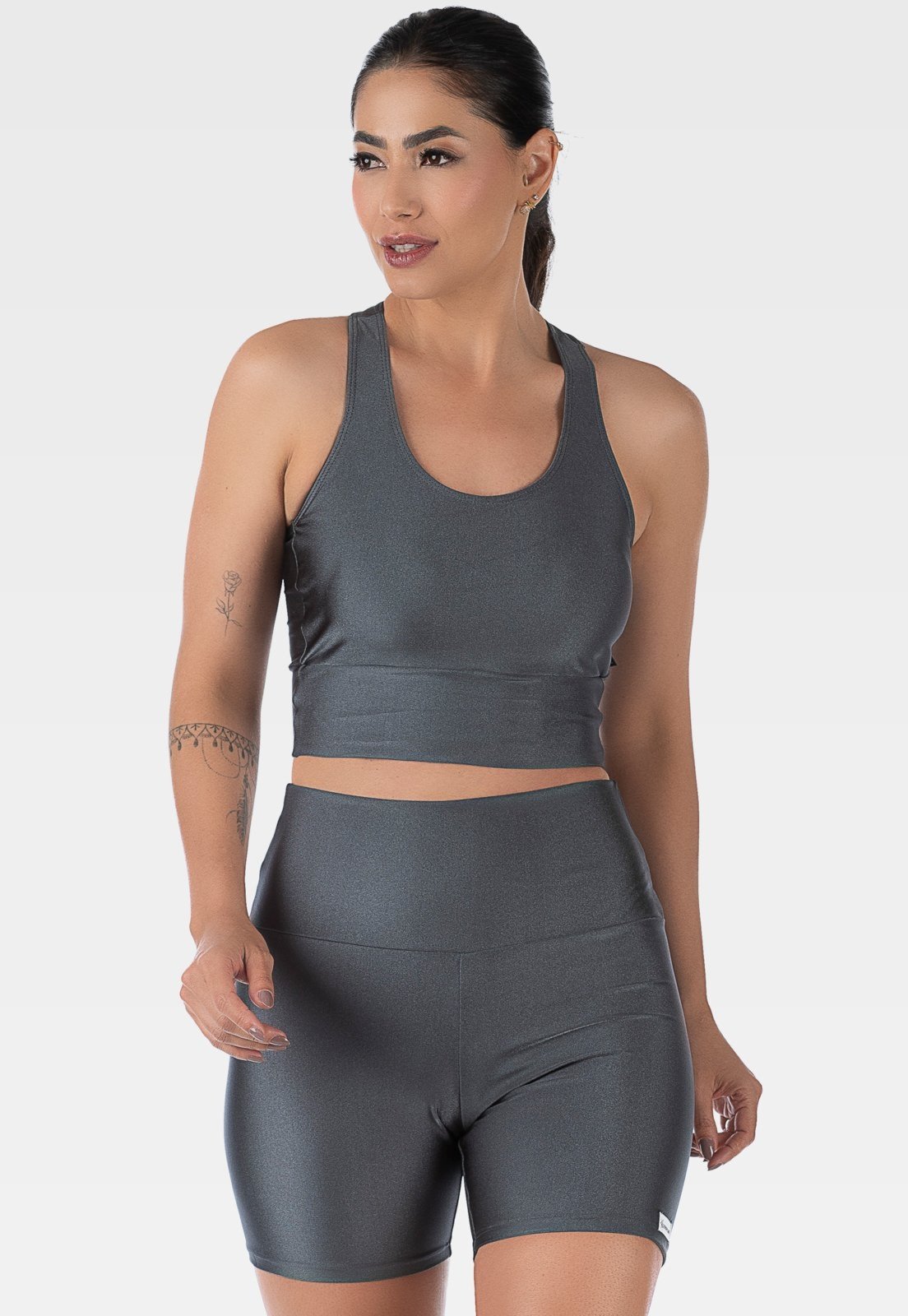 Conjunto Fitness Cirrê Short e Top Summer Soul Cinza