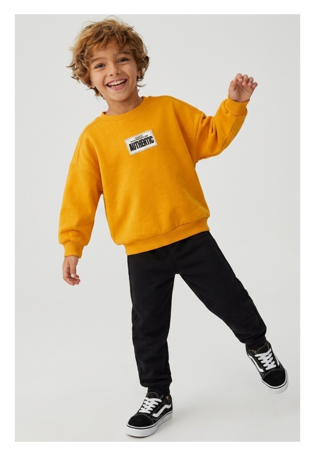 Infantil - Conjunto Bem Vestir Menino Overzised Amarelo Preto