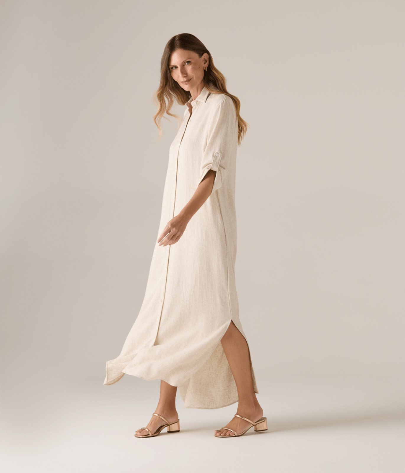 Chemise Makenji Com Recorte Pala E Bolso Lateral Feminino Cru