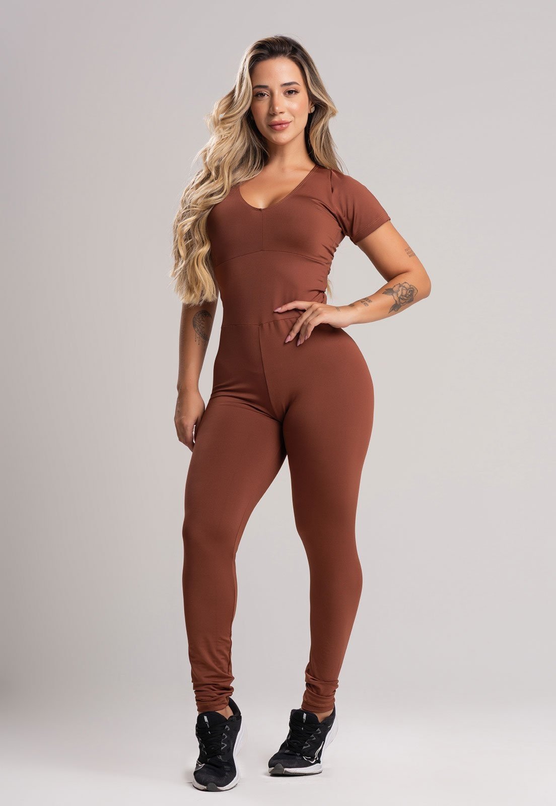 Macacão MVB Modas Longo Feminino Manga Curta Fitness Suplex Marrom