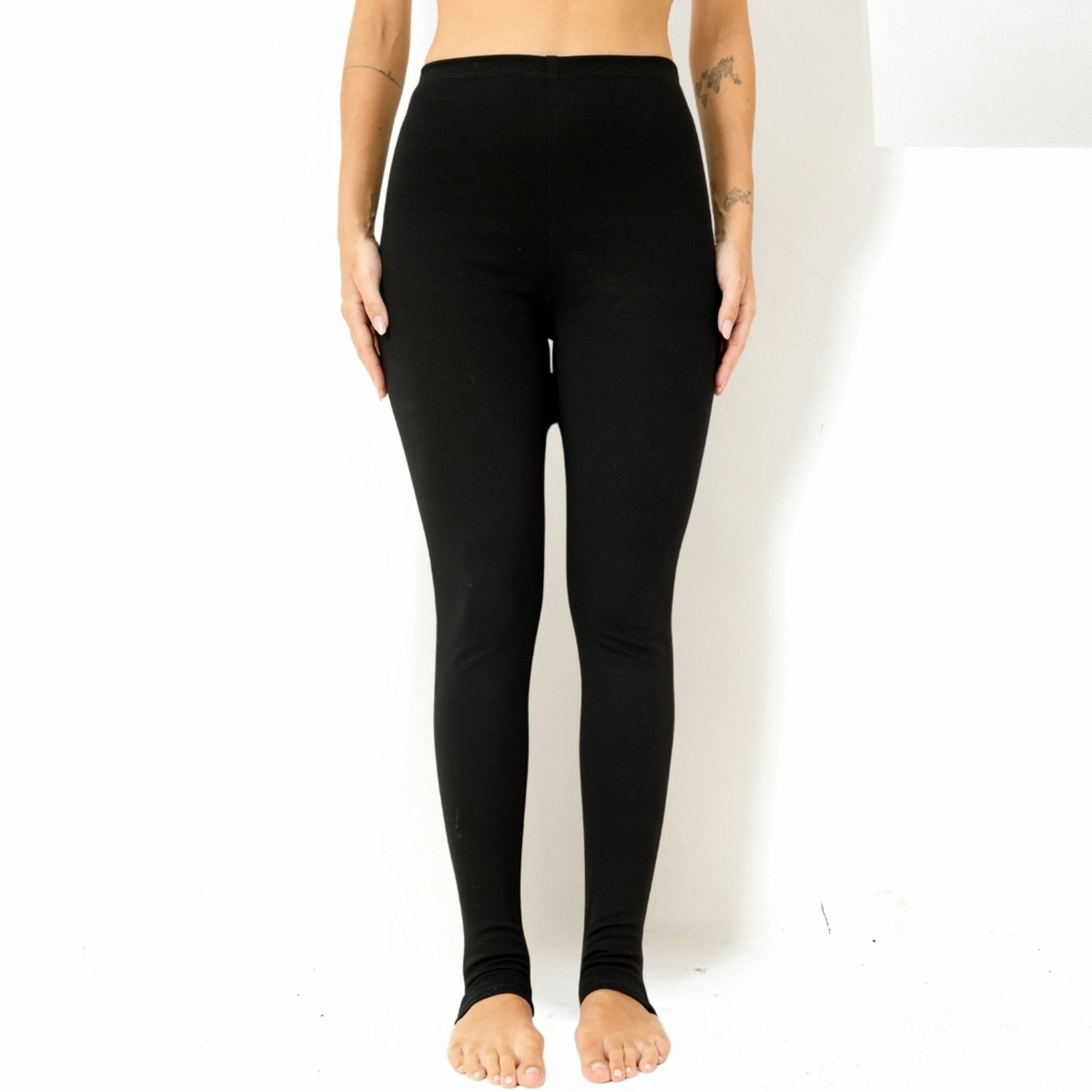 Calça Legging De Bandagem Com Pezinho Feminina Revanche Hawalli Preto