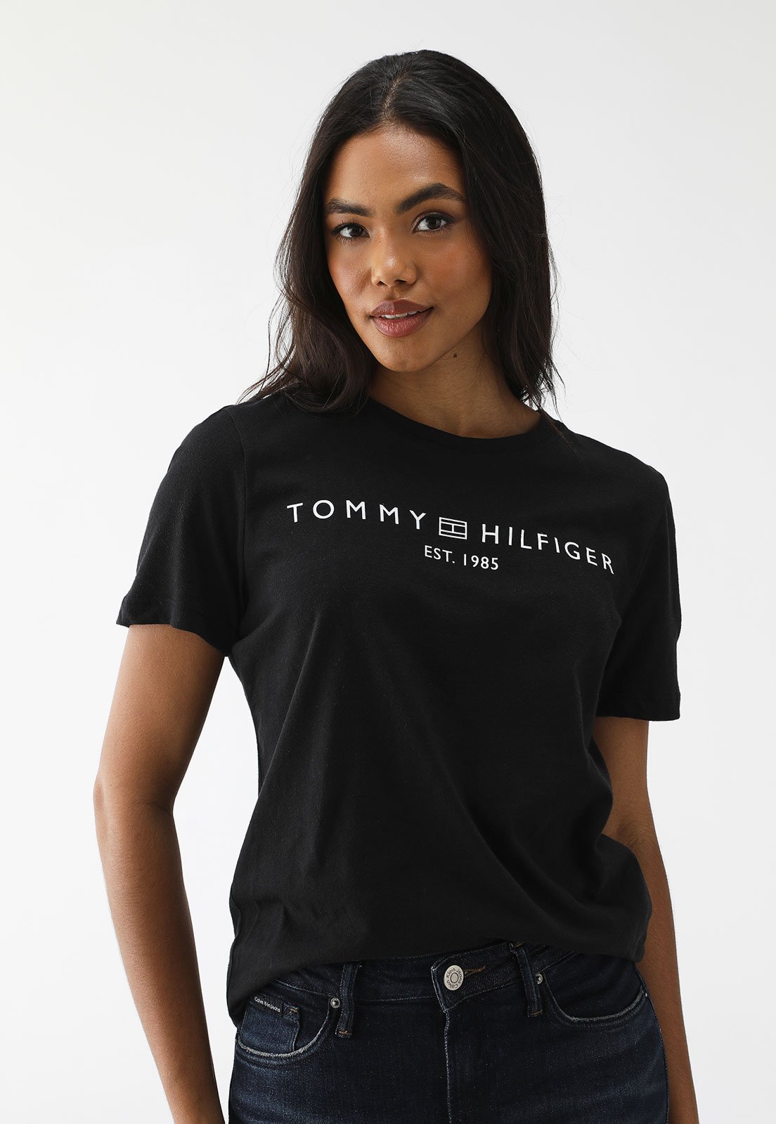 Camiseta Tommy Hilfiger Reta Logo Preta