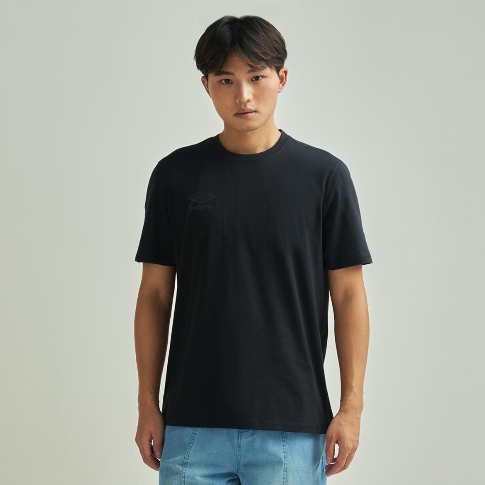 Camiseta Masculina Umbro Essential