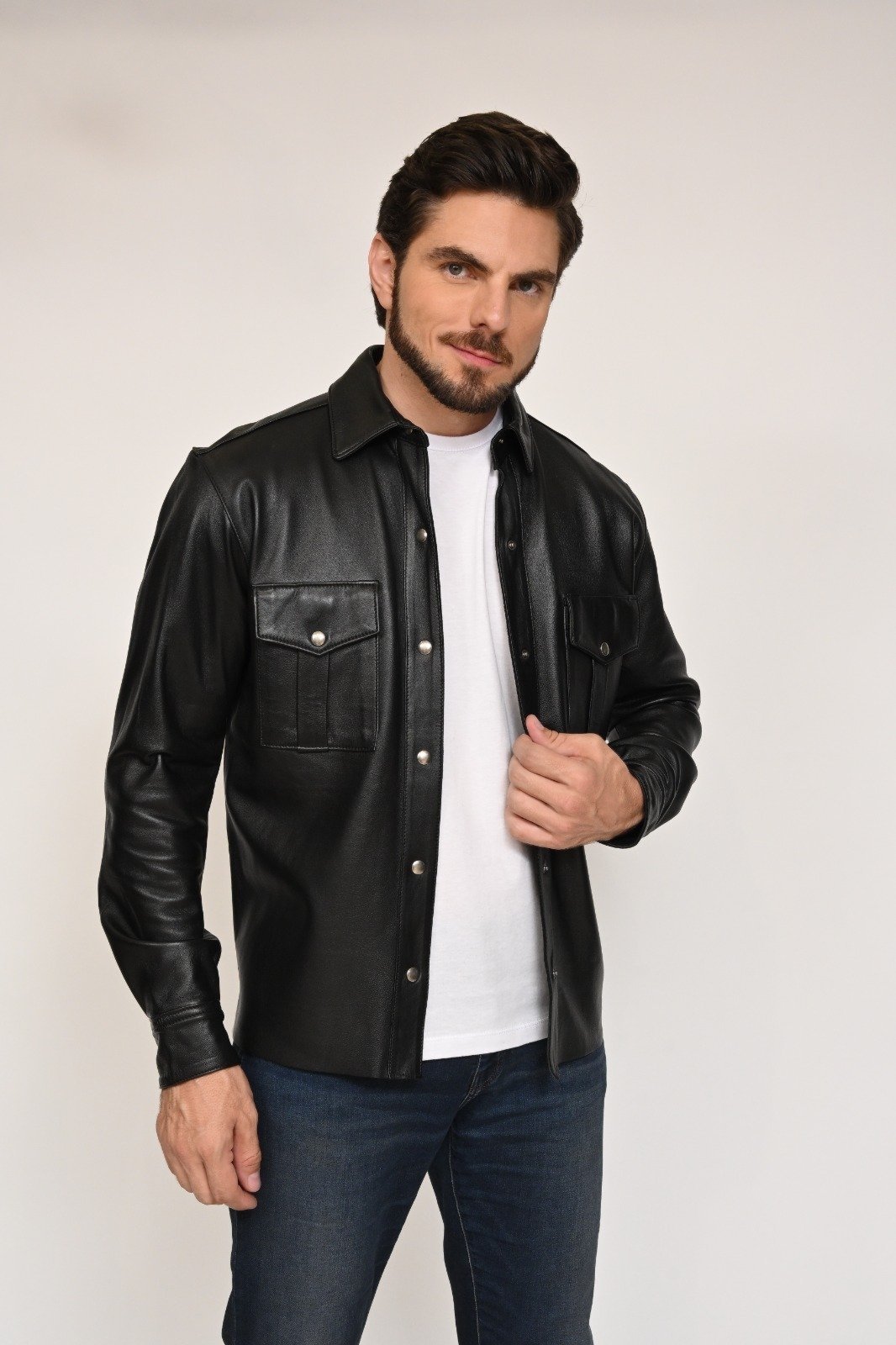 Camisa de Couro Pelica Preto