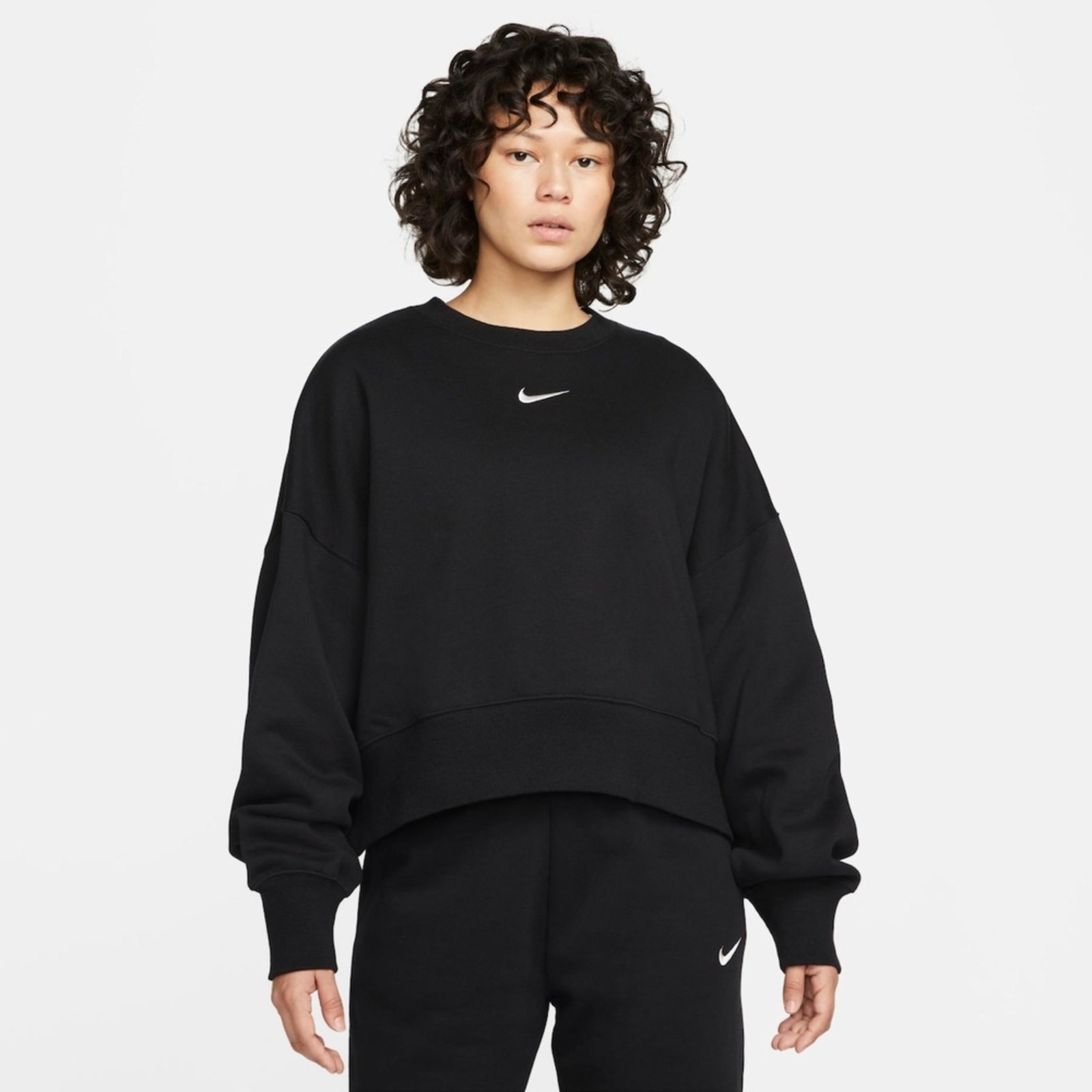 Vista 2 Blusão Nike Sportswear Phoenix Fleece Crew Feminino preto Nike preto