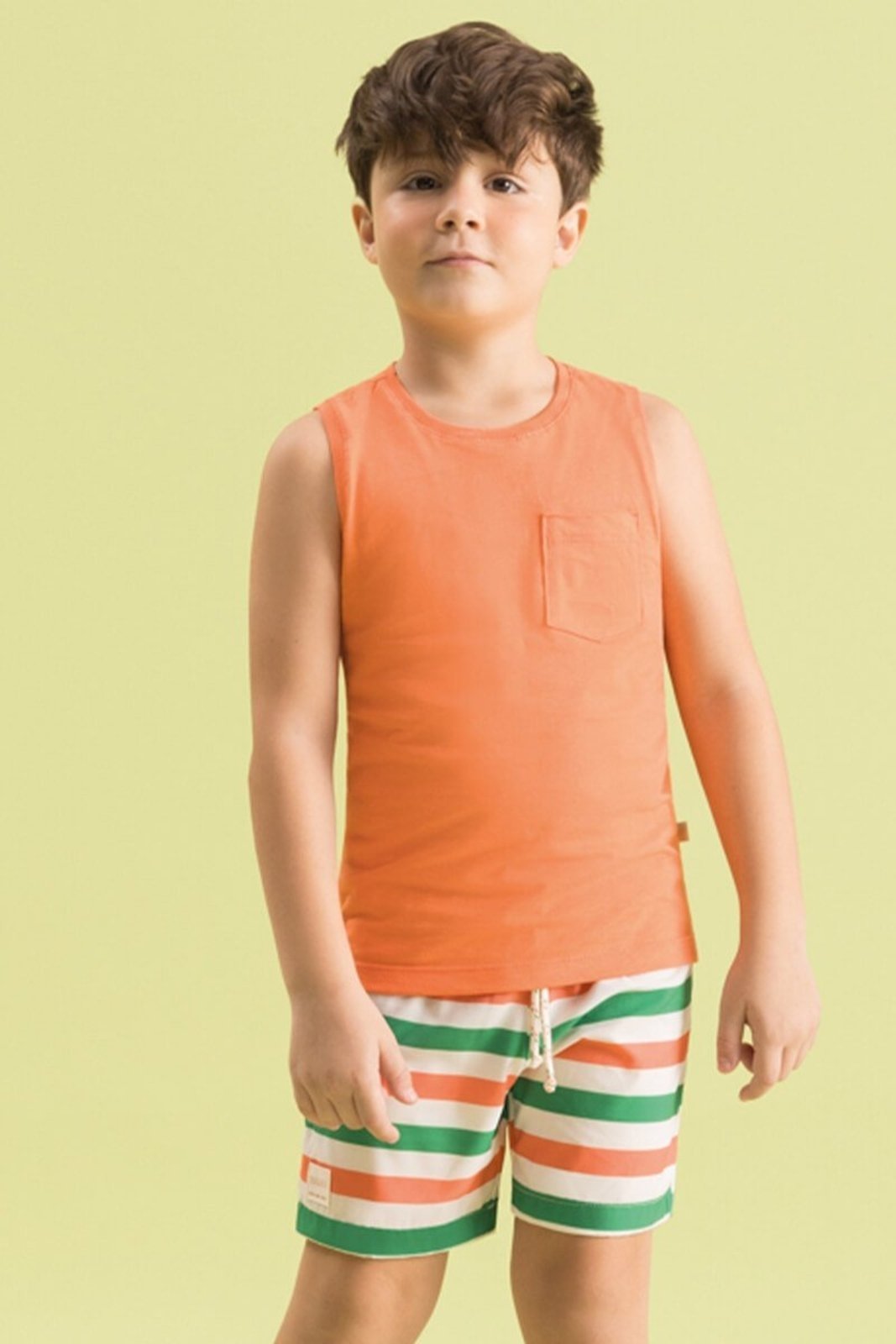 Vista 3 Infantil - Conjunto Bugbee Regata de Meia Malha e Bermuda Tactel Listrada coral Bugbee coral