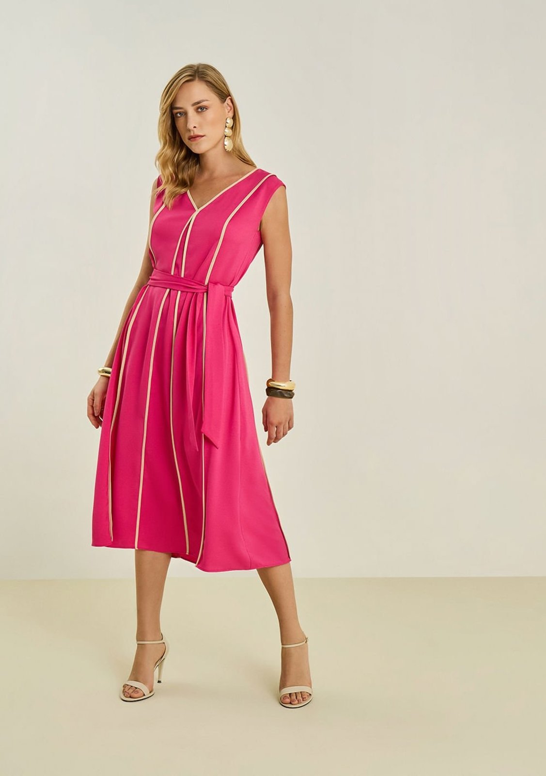 Vestido Maria Valentina Ajustado Decote V Sem Manga Midi Rosa
