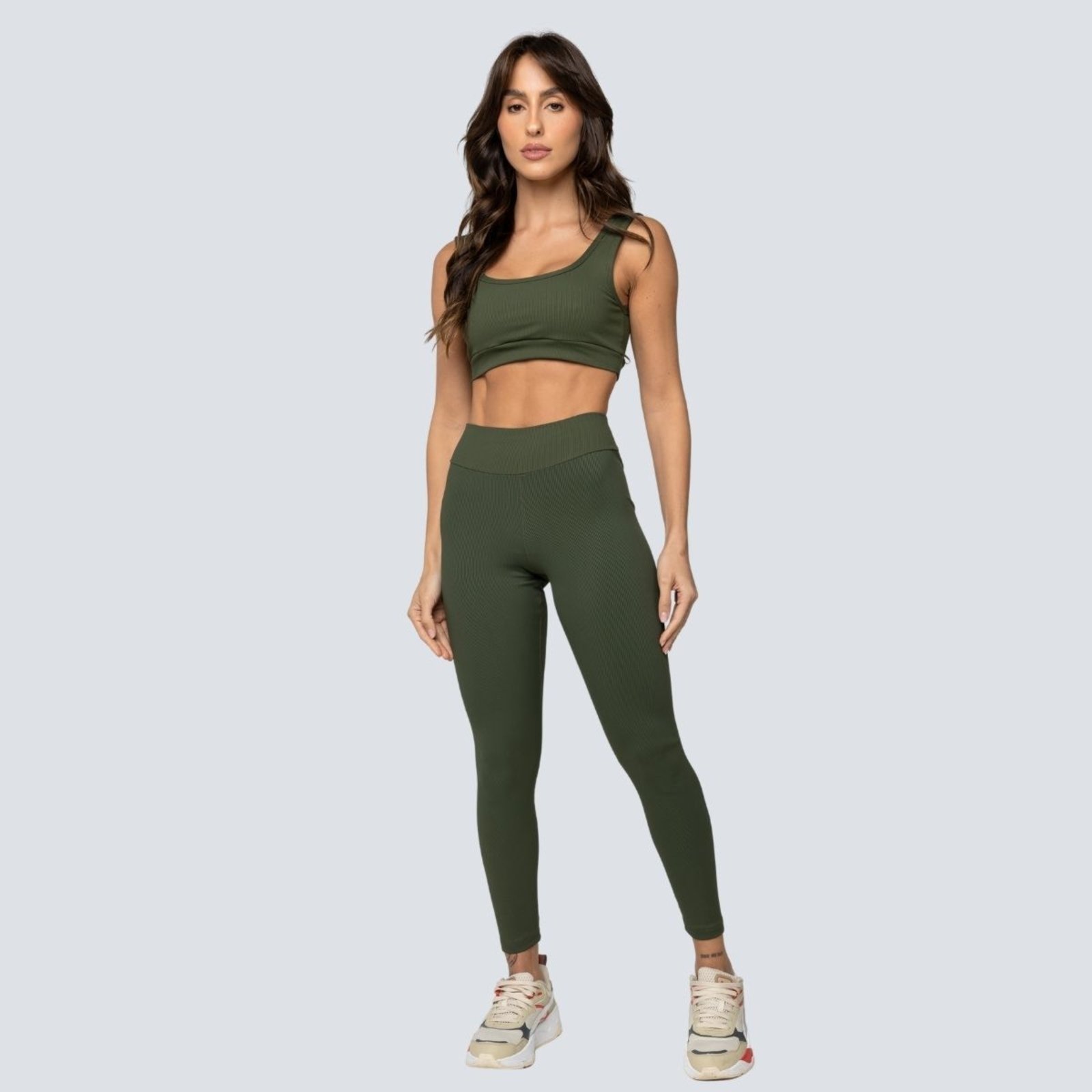 Conjunto Fit One Yoga Canelado Legging e Top com bojo removível Verde Militar