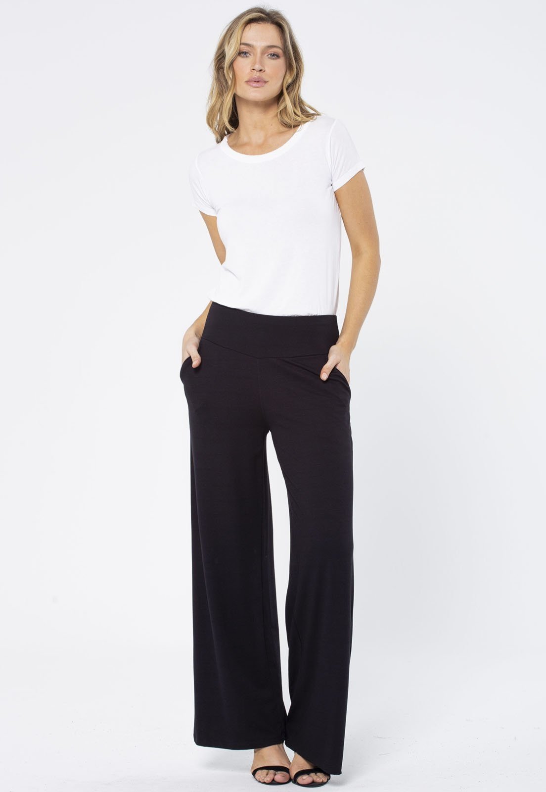 Calça Pantalona Amazonia Vital Malha Com Bolso Lateral Preta