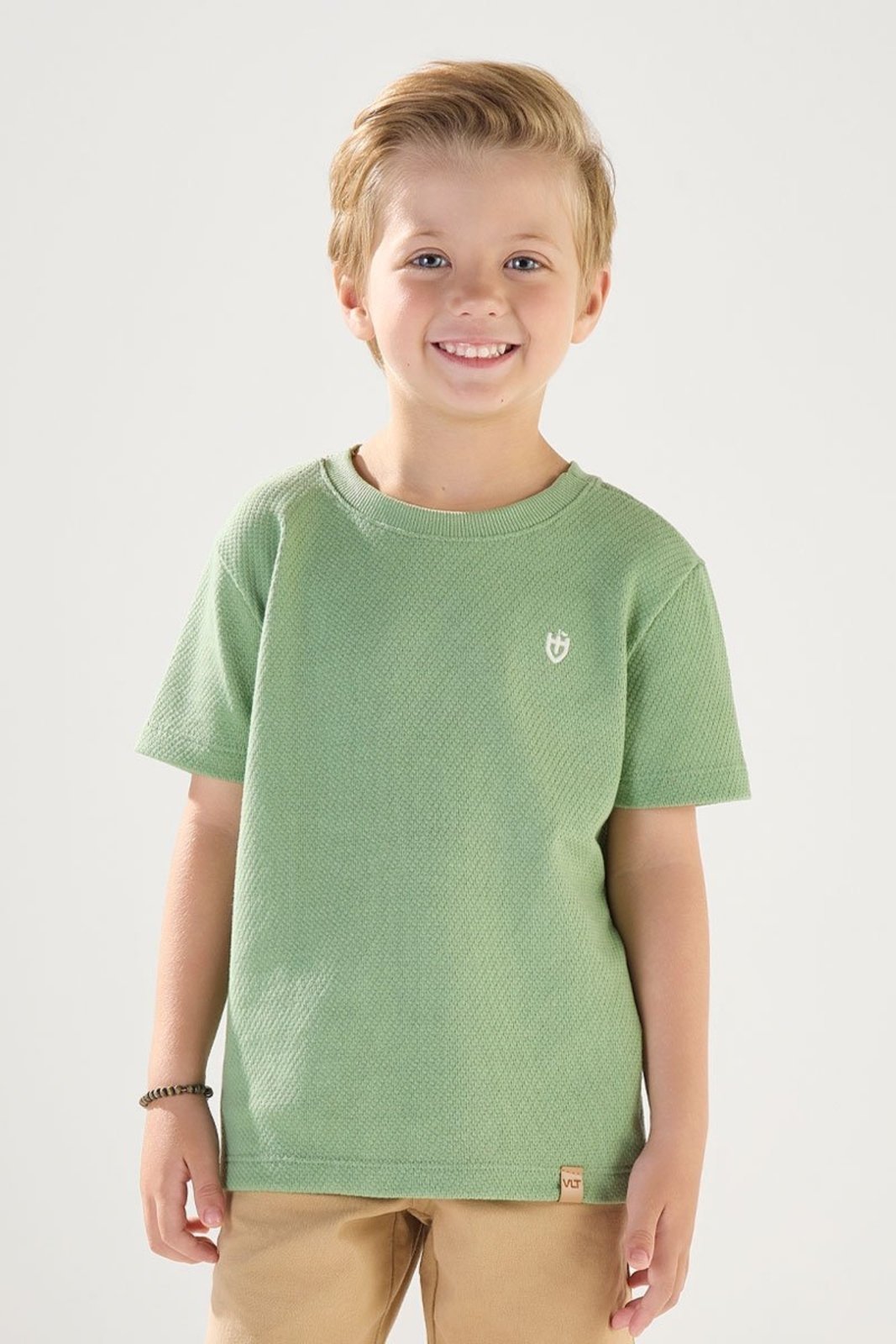 Infantil - Camiseta Verde em Tricot Leve com Bordado