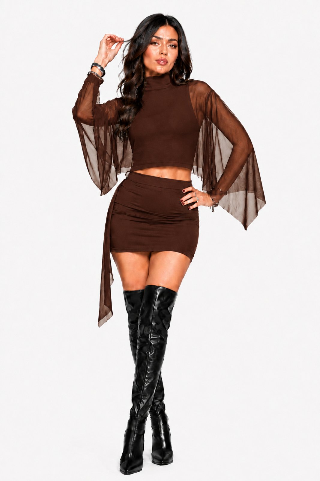 Conjunto D Bell Outlet Fashion Cropped e Saia Tule Marrom