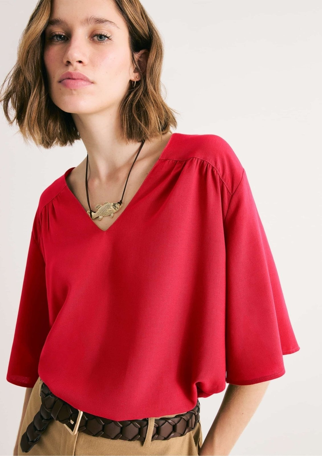 Vista 2 Blusa Feminina Evasê Viscolinho Hering vermelho Hering vermelho