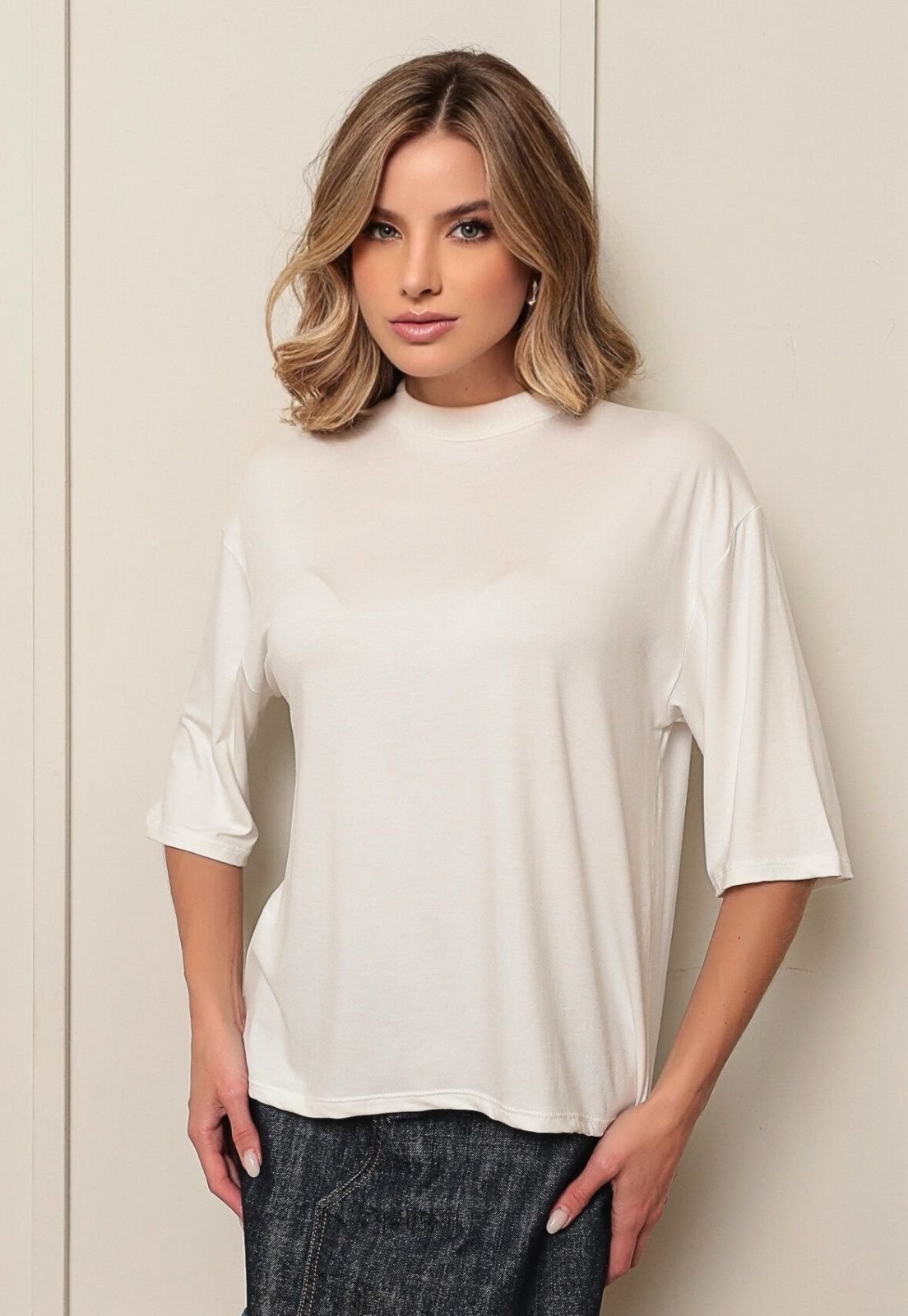 Camiseta Feminina Tshirt Oversized Manga Curta Feminina Lisa Básica Confortável Dia a Dia Moda Casual