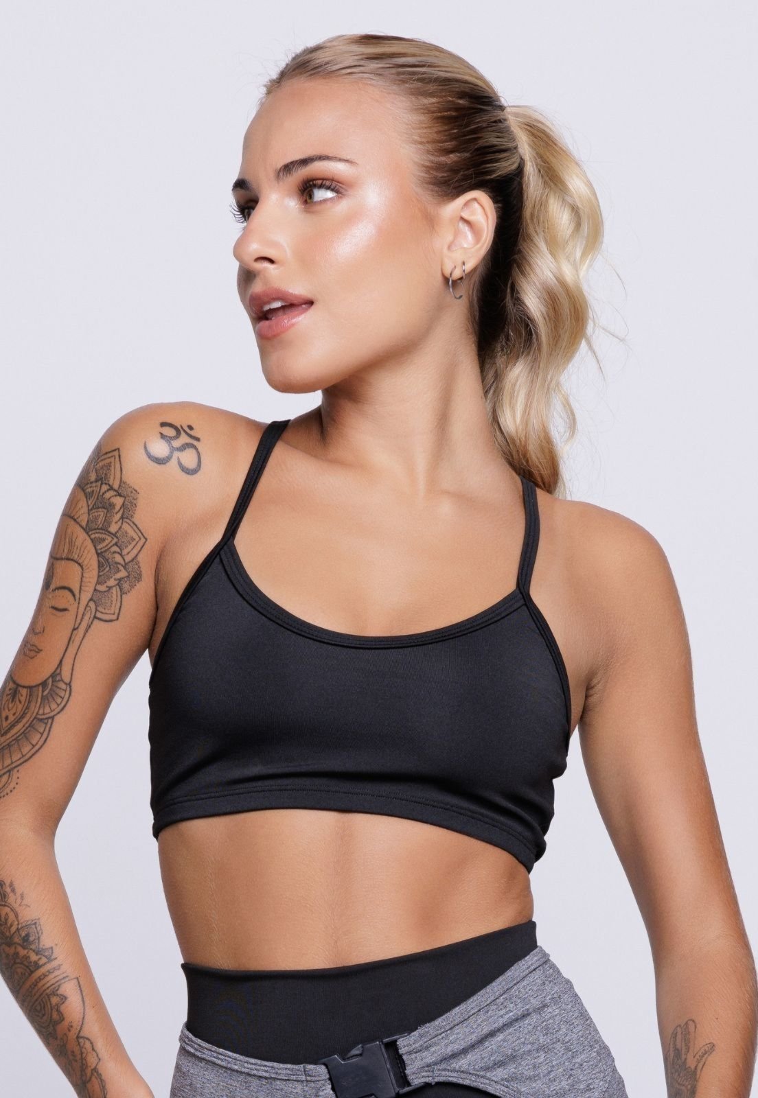 Top Fitness Nadador Feminino Alça Fina Academia Preto