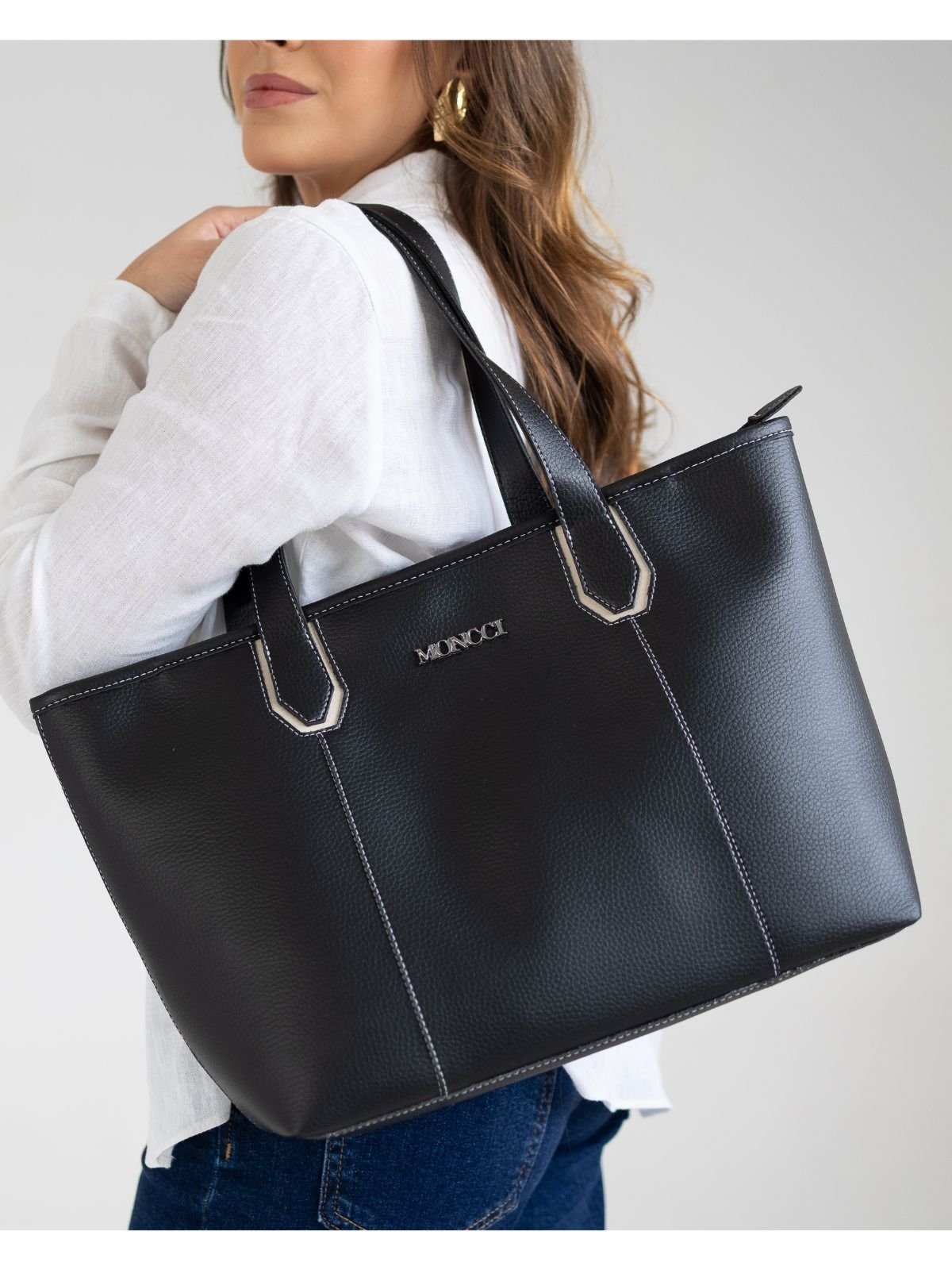 bolsa feminina grande com carteira Moncci Preto