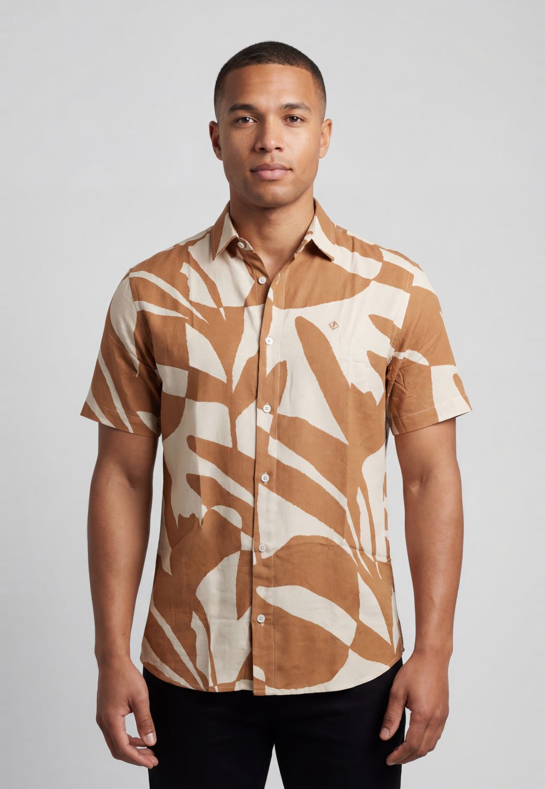 Camisa Masculina Forum Estampada Caramelo