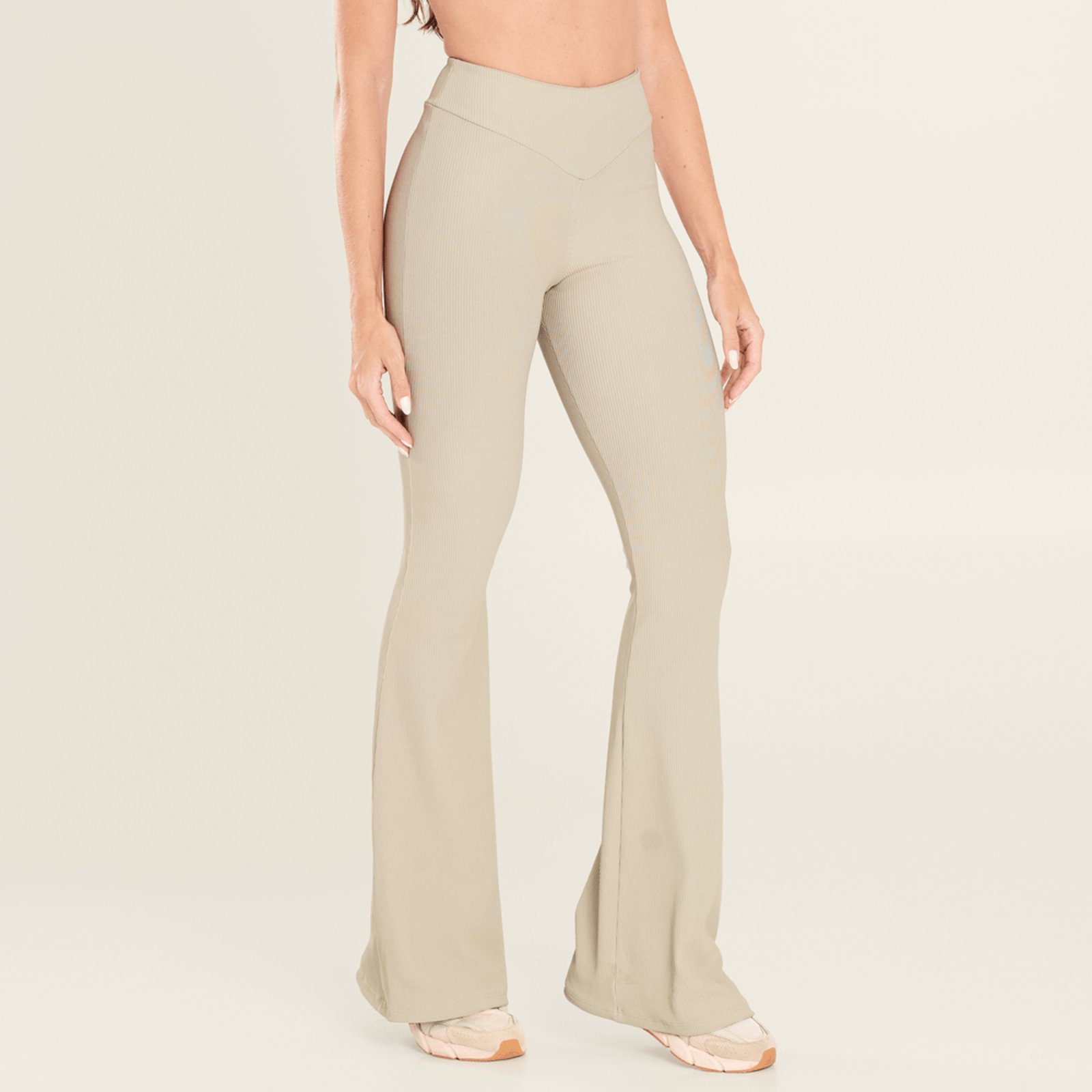 Calça Bailarina Canelada Intense Off Cream Cheese Donna Carioca