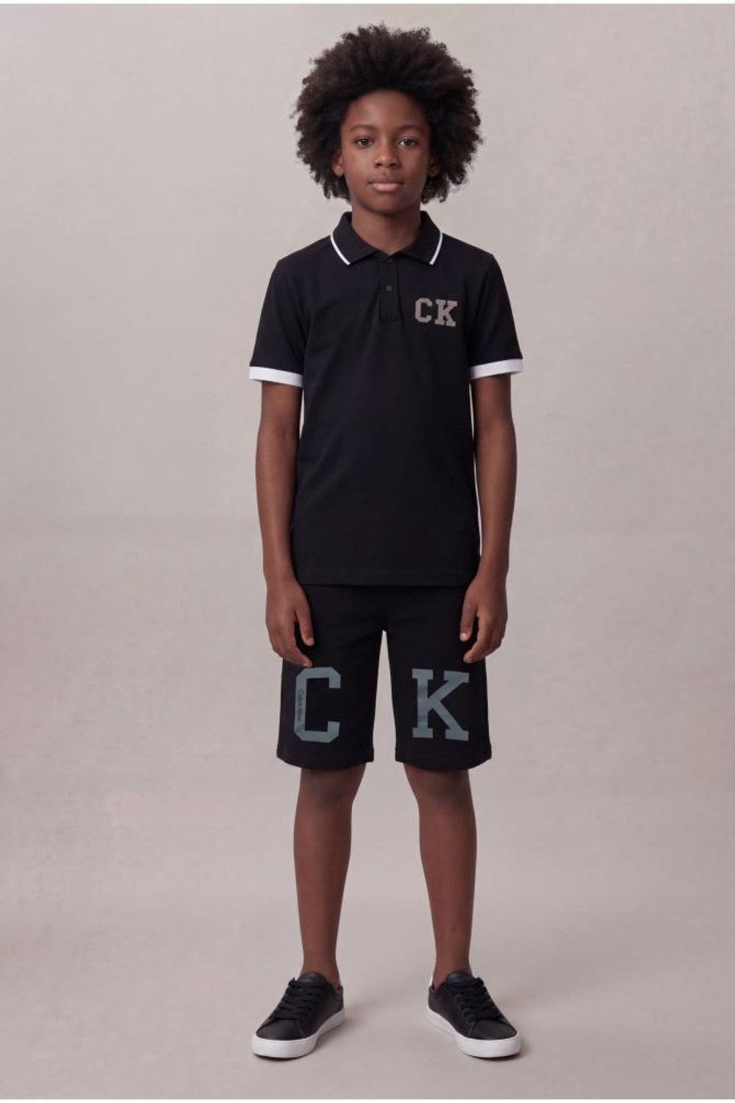 Infantil - Polo Manga Curta Calvin Klein Jeans Boy Logo Calvin Klein College - Preto