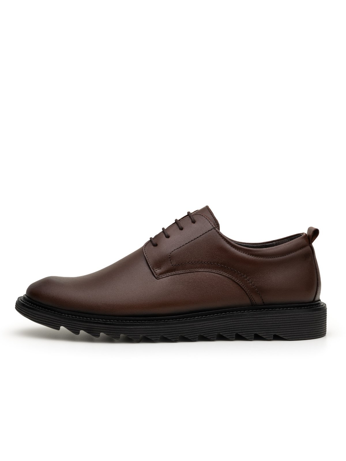 Sapato Masculino Chazak Social Casual Couro Premium Pinhao com Solado Tratorado