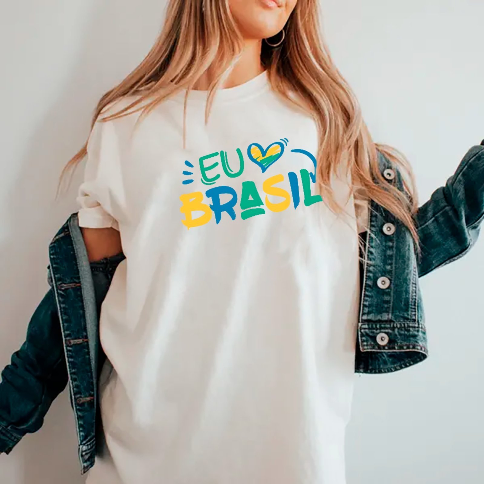 Camiseta Ousy Básica Eu Amo Brasil Verde Amarelo Copa Unissex Branco