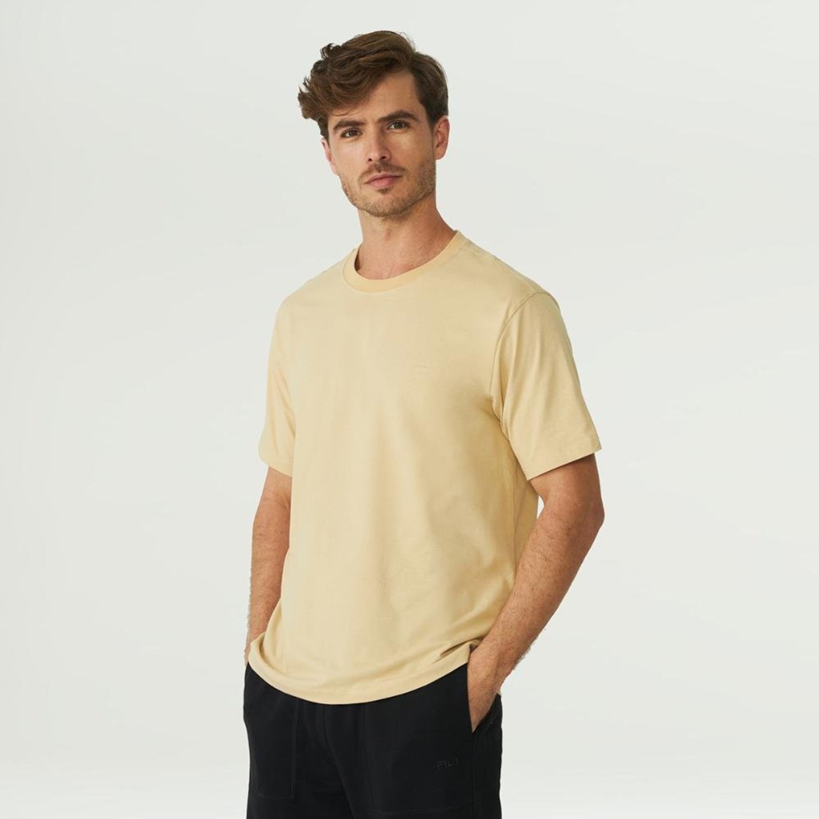 Camiseta Fila Comfort Classic Masculina Bege