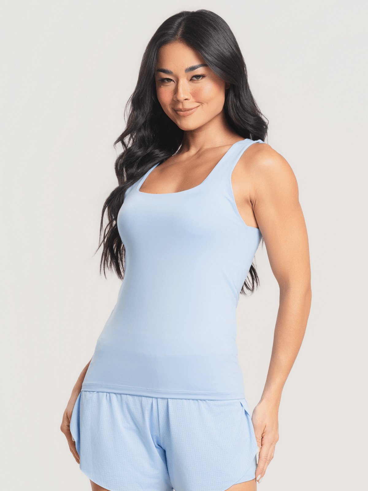 Blusa Regata Feminina Decote Quadrado Vicbela Tecido Premium Forrada Alça Larga Moda Azul Claro