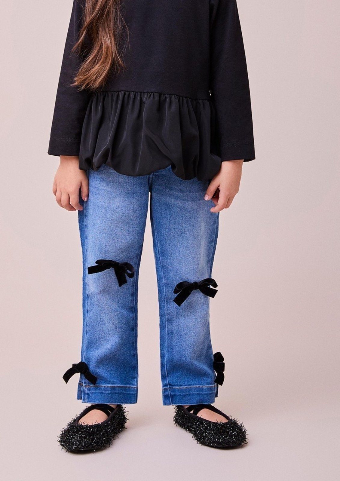 Infantil - Calça Jeans com Laços de Veludo