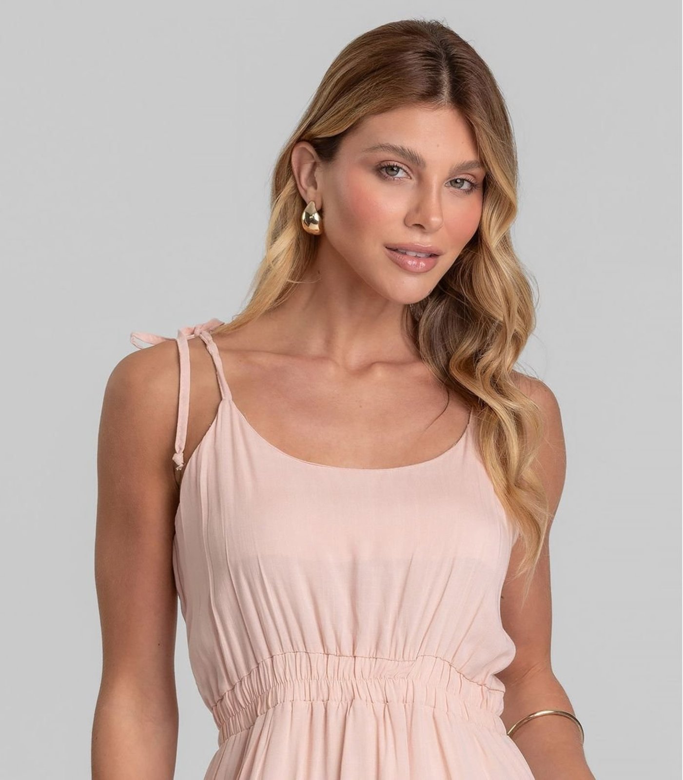 Vista 3 Vestido Curto Feminino De Alça Em Viscose Dianna marrom Dianna marrom