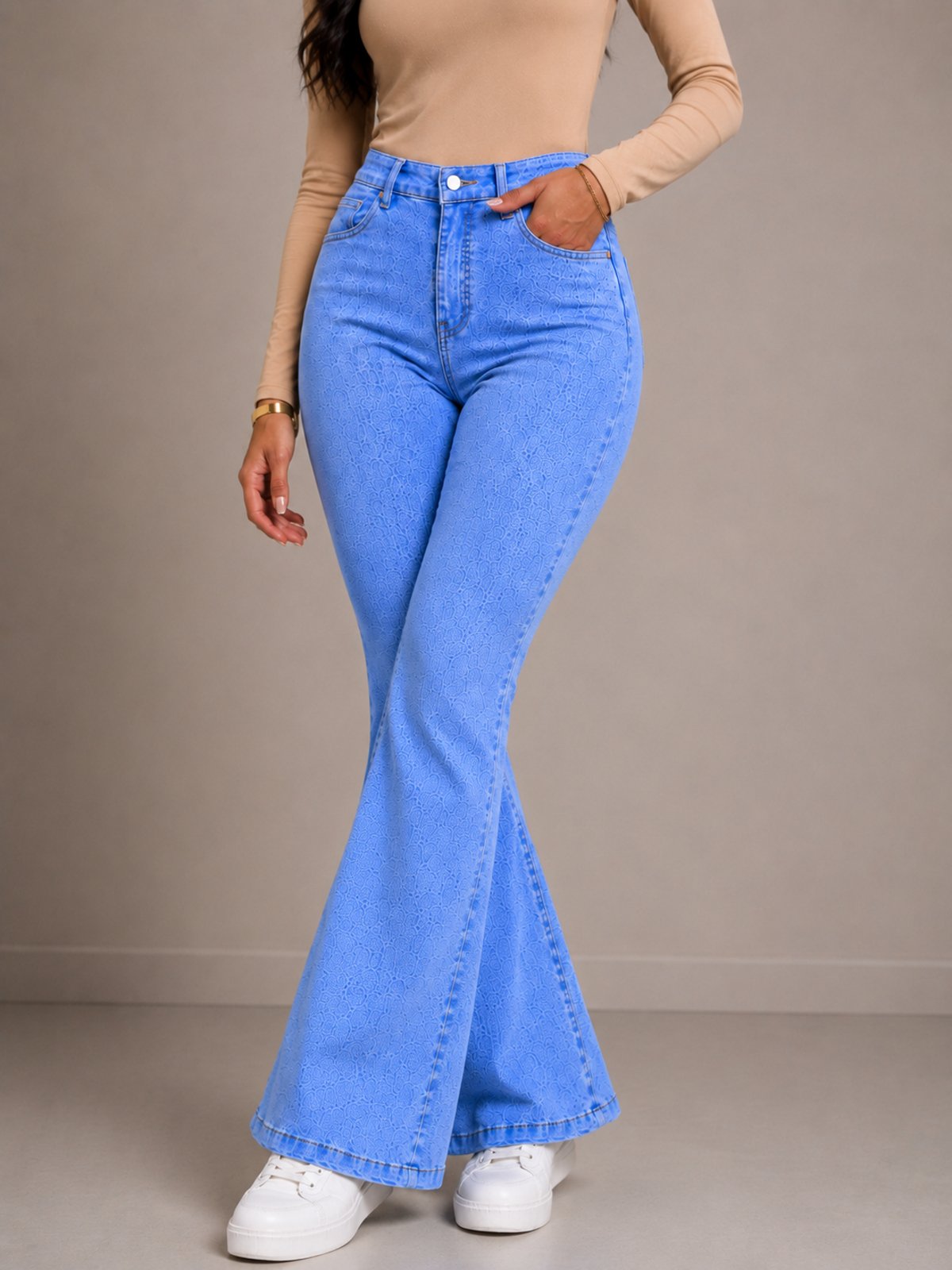 Calça Flare Feminina Mys Jeans Delavê Cintura Alta