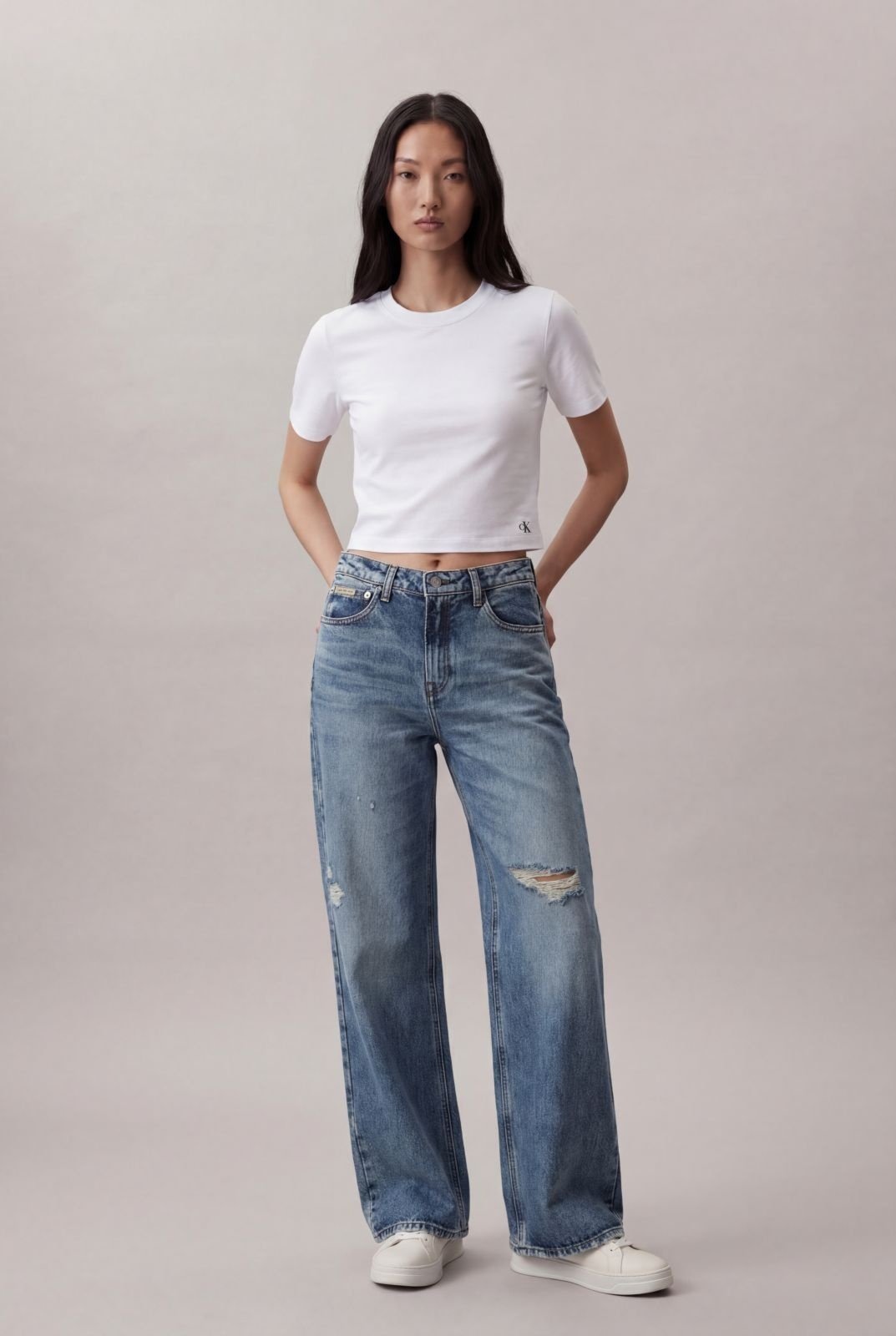 Blusa Calvin Klein Jeans Feminino Cropped Cotton - Branco Calvin Klein Jeans