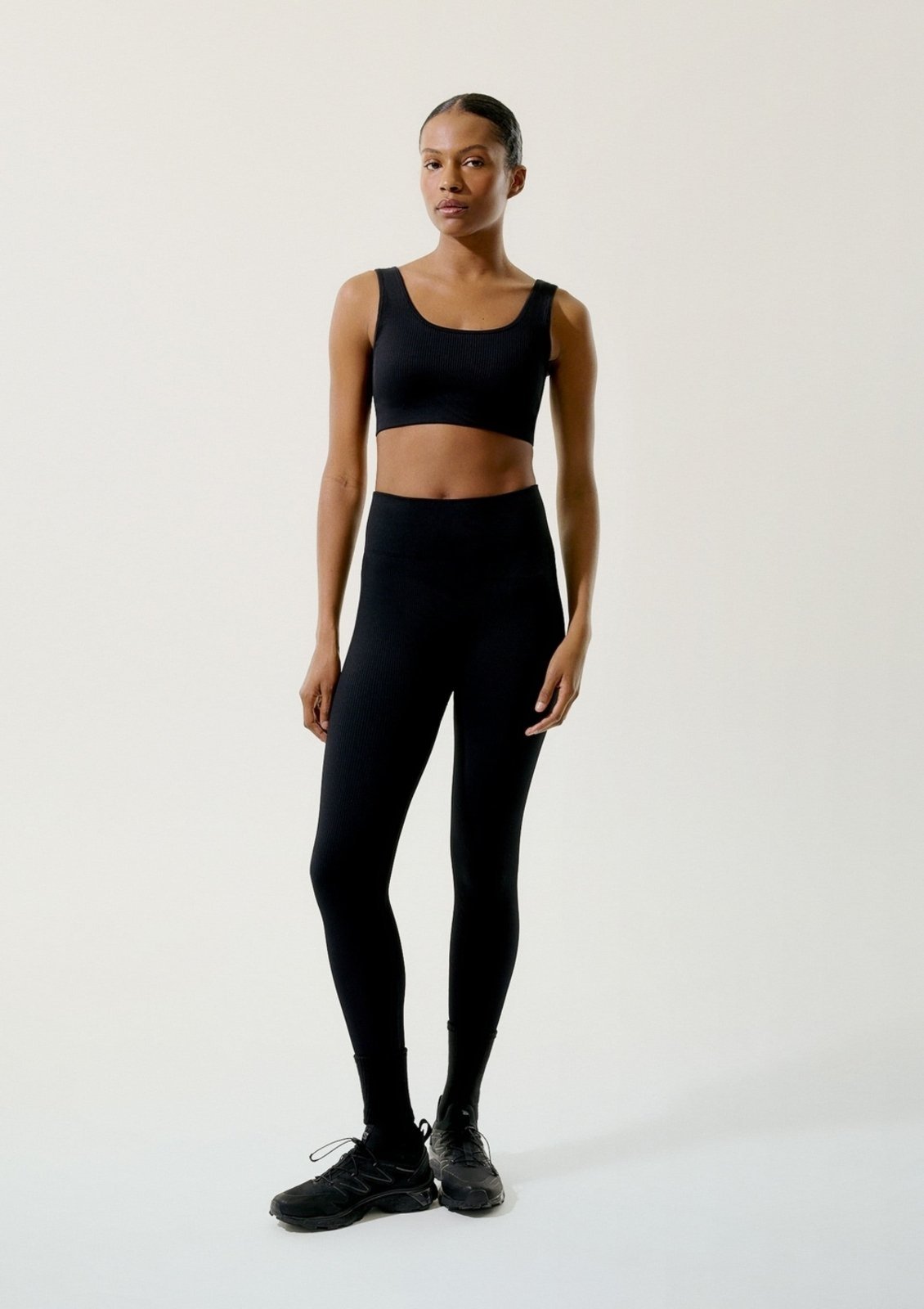 Calça Legging Feminina Canelada Sem Costura Hering
