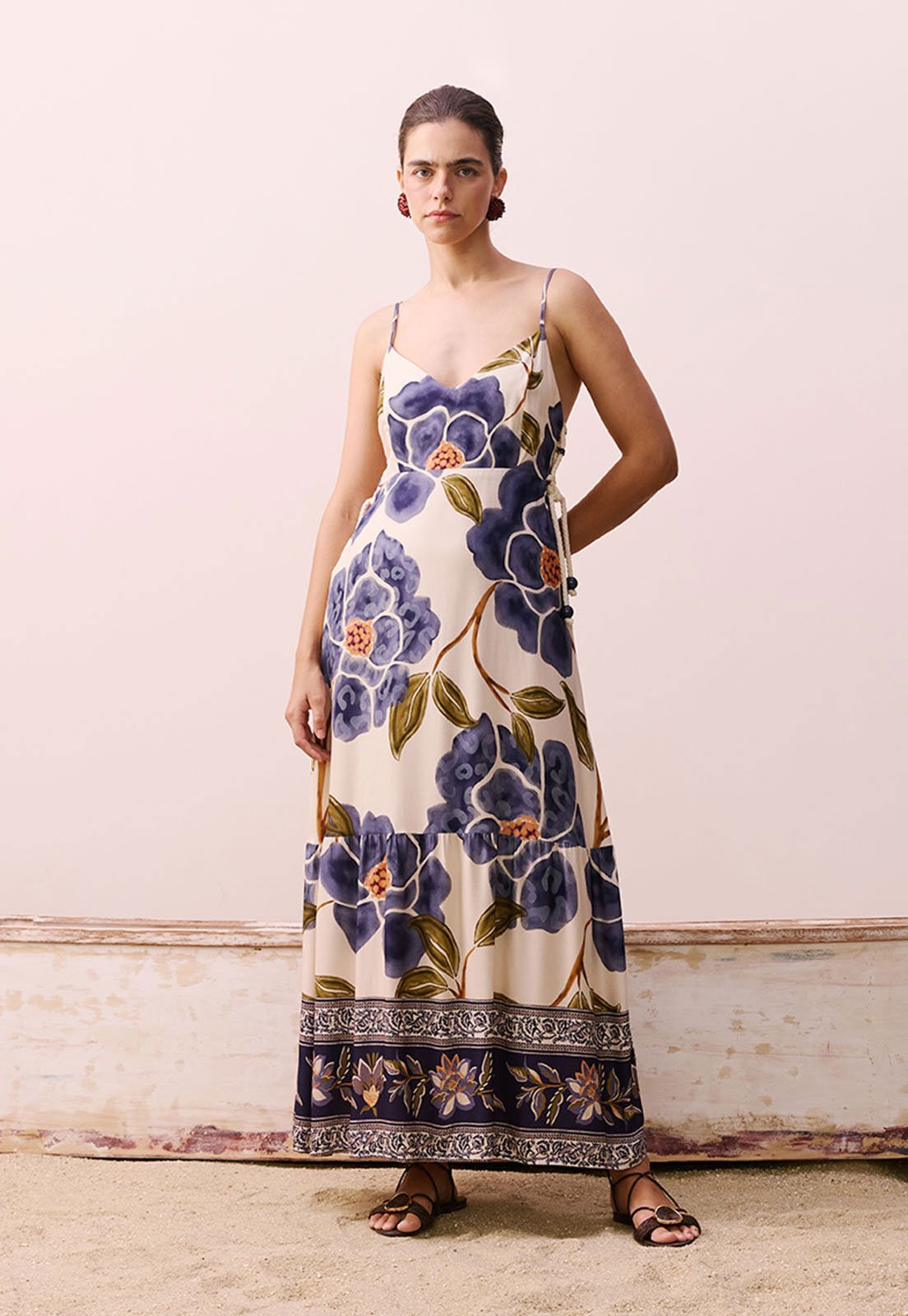 Vestido CaCay Midi Amarrações Laterais Off-White