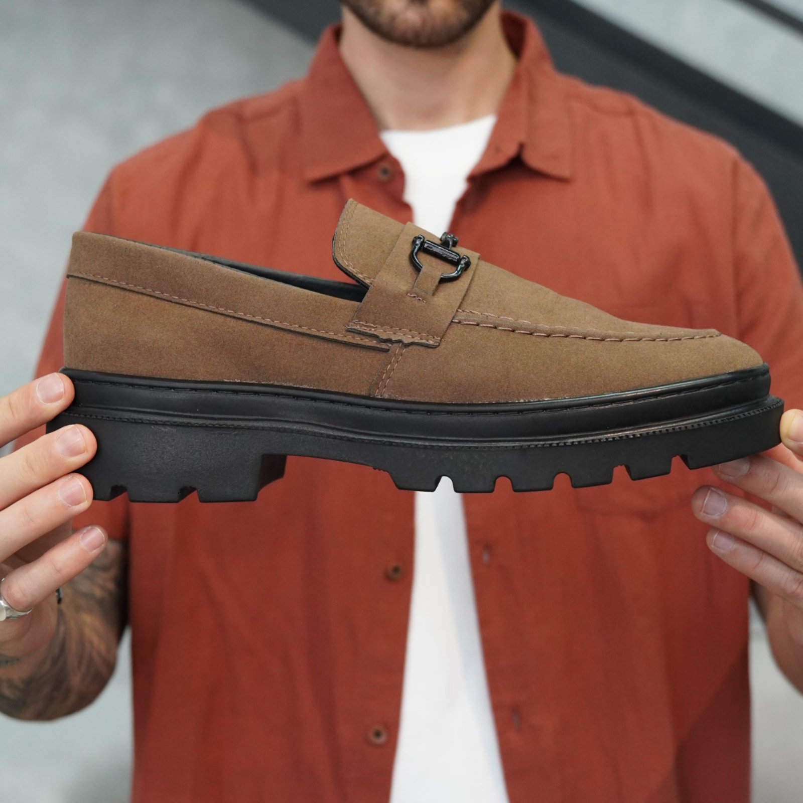 Sapato Social Mocassim Casual Masculino Em Camurça Solado Leve Costurado Oxford Festa Escritório