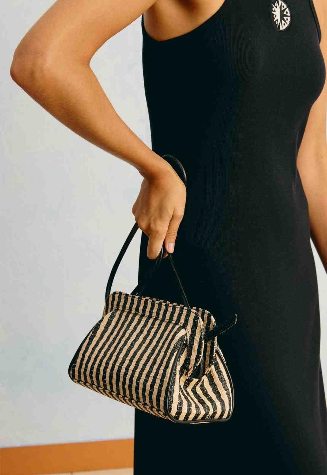 Bolsa Clutch Listras Preto