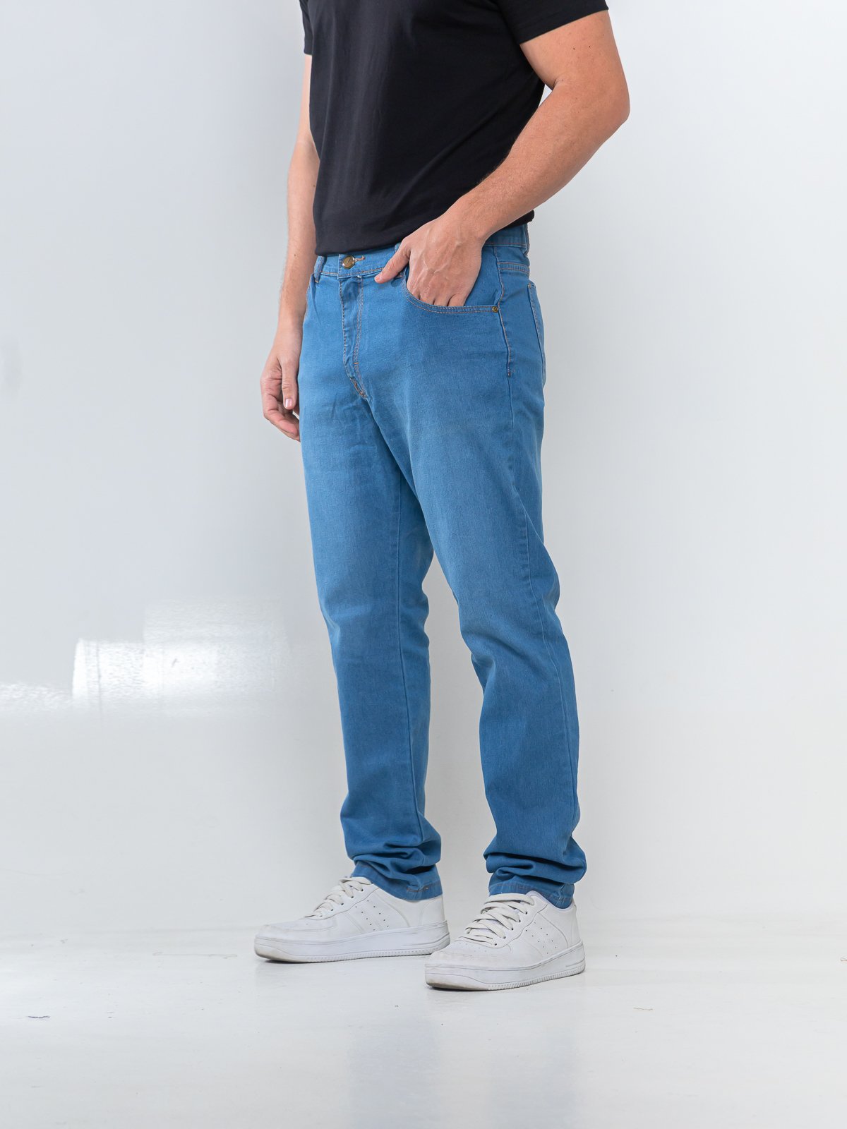 Calça Jeans Masculina Alpha Street Wear Slim Azul Claro Conforto e Estilo Fashion para o Dia a Dia